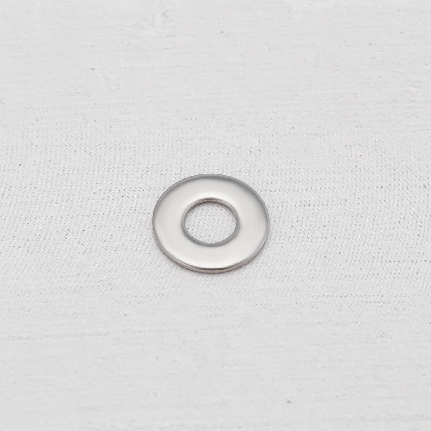 YINETTECH 100Pcs 304 Stainless Steel Flat Washers M5X12Mm round Seal Washer Spacer for Home Office Shop Factory Screw Hardware and Lock Repair image number 1