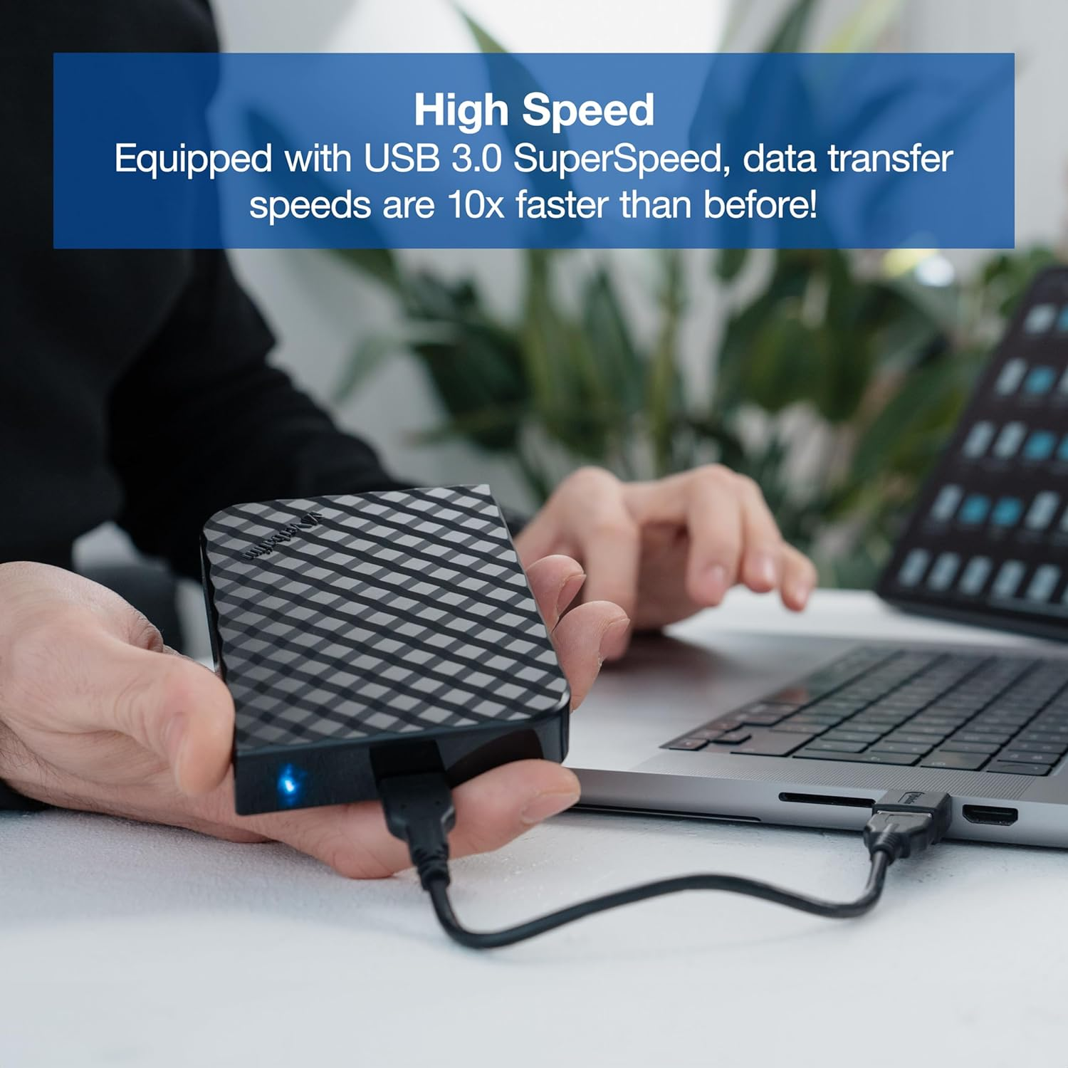 Verbatim Store'N'Go Grid Design USB 3.0 2 TB Hard Drive, Black image number 1