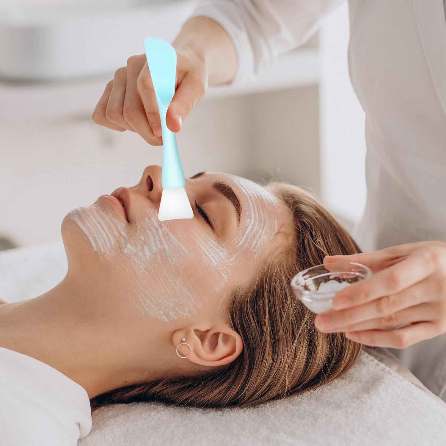 Double-End Silicone Facial Mask Brush, 5Pcs Face Mask Brushes Makeup Spatula Applicator Skincare Brushes, Silicone Double-End Face Mask Brush Facial Mud Mask Brush for Women image number 3