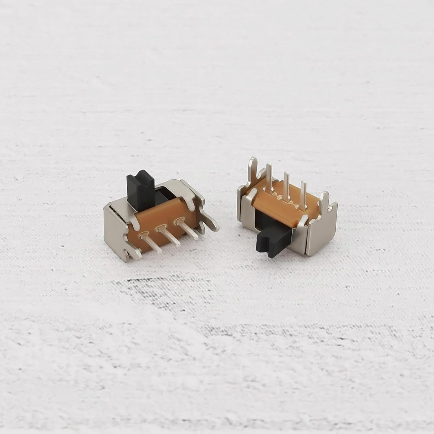 Be in Your Mind 100Pcs Mini Vertical Slide Switch Locking Toggle Switch SS12F44 SK12D07VG3 for Toy Audio Equipment Electronic Musical Instruments DIY image number 4