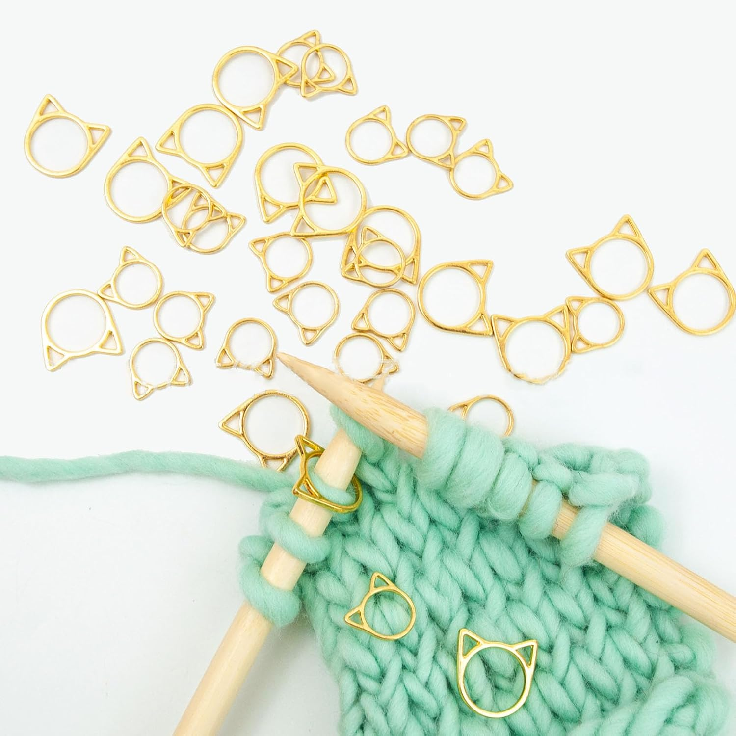 Crochet Stitch Marker, Cute Cat Head Shape Metal Stitch Marker Ring 30Pcs Widely Used Antirust Golden for Weaving