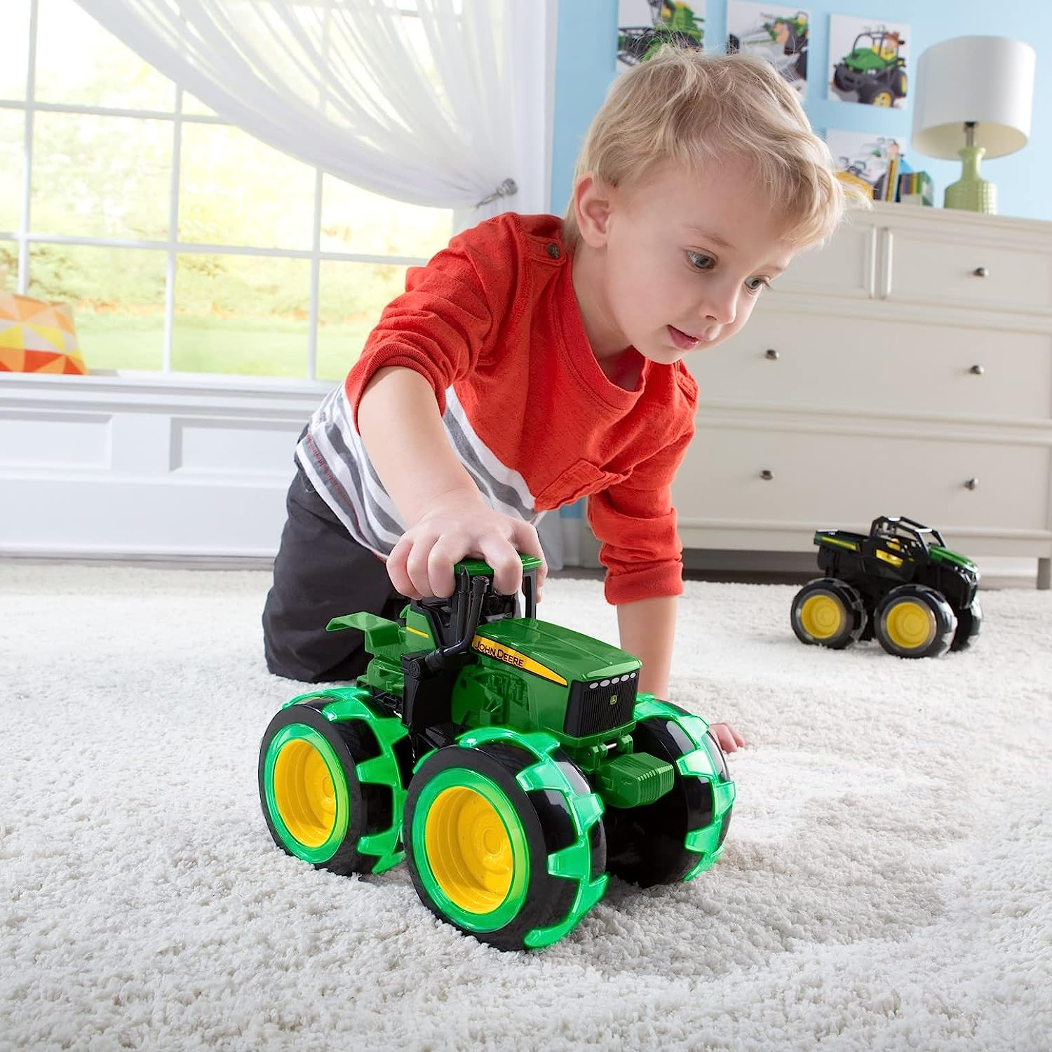 John Deere Monster Treads Lightning Wheels, Tractor image number 3