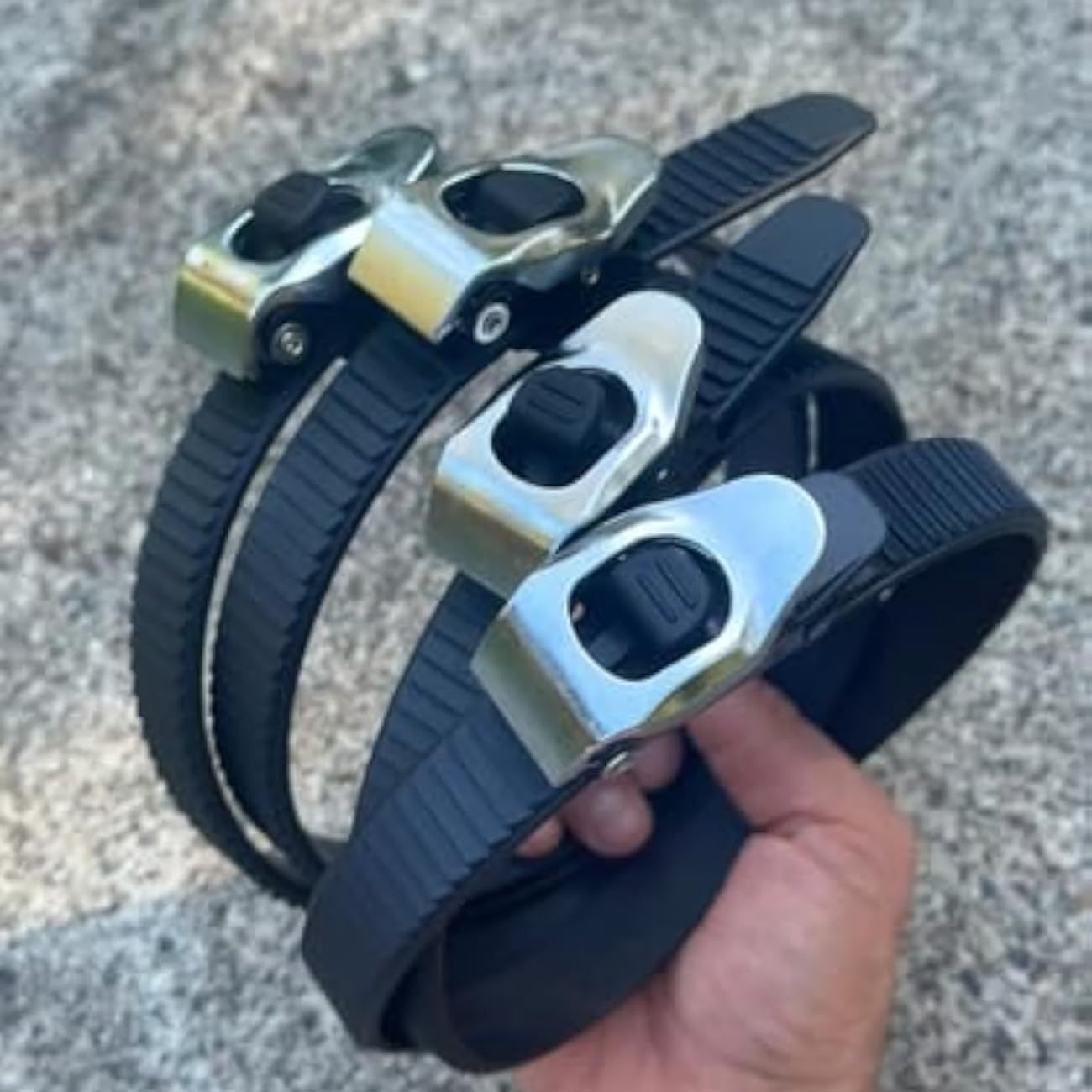 Heavy-Duty Stainless Steel Grip Lock Straps, Reusable Adjustable Locking Belt with Metal Buckle, Strong Ratchet Tie down Straps for Luggage, Cargo, Bikes, and Daily Use (8Psc) - 2Pcs image number 4