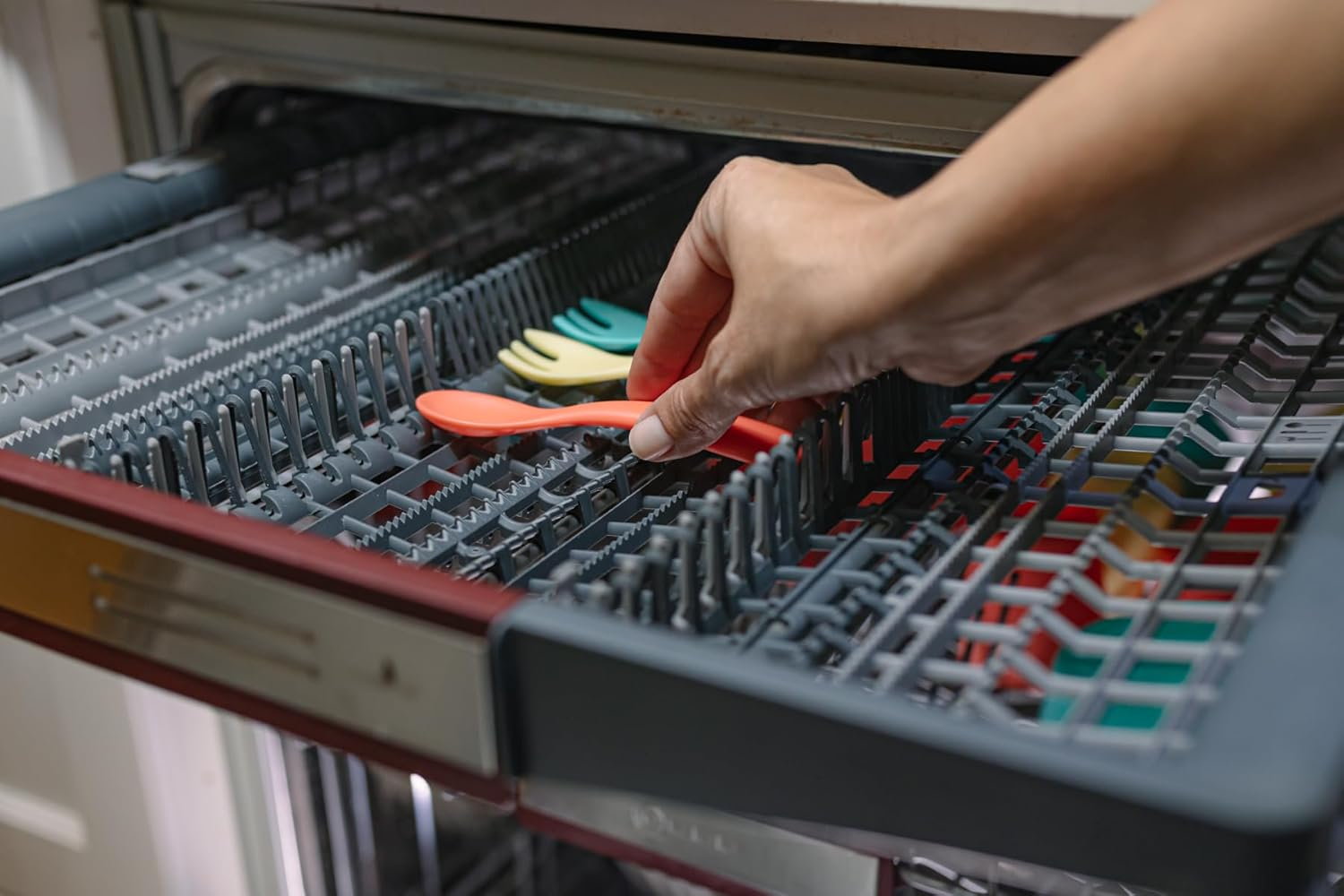 Nuby Brights Cutlery Tableware Set - Colorful Dining Utensils Flatware - Durable Silverware Cutlery Set - for Toddlers 18M+ (6-Pack) image number 1