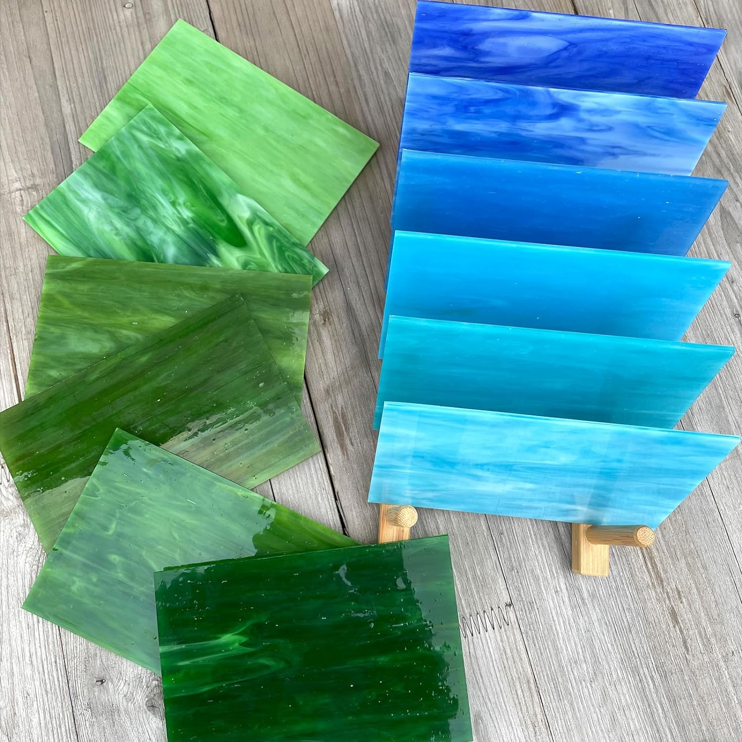 LITMIND 24 Sheets Stained Glass Variety Pack, 4 X 6 Inch Cathedral Art Glass, Mosaic Glass Supplies for Crafts, Assorted Colors Glass Sheets for Stained Glass Projects, ZJ-2401 image number 5