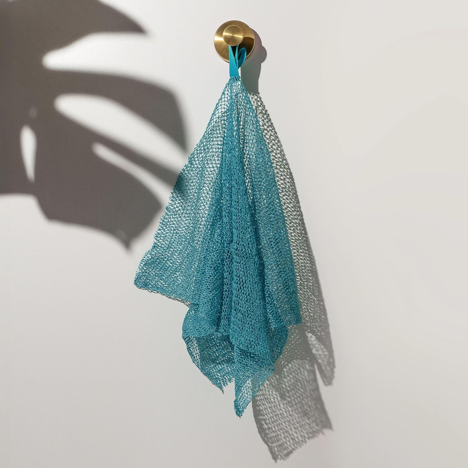 Ecotools Exfoliating Bath Net, Inspired by African Bath Net Sponge, Exfoliates & Cleanses Whole Body, Flexible & Reusable, Eco-Friendly Body Scrubber, Vegan & Cruelty-Free, 1 Count image number 4