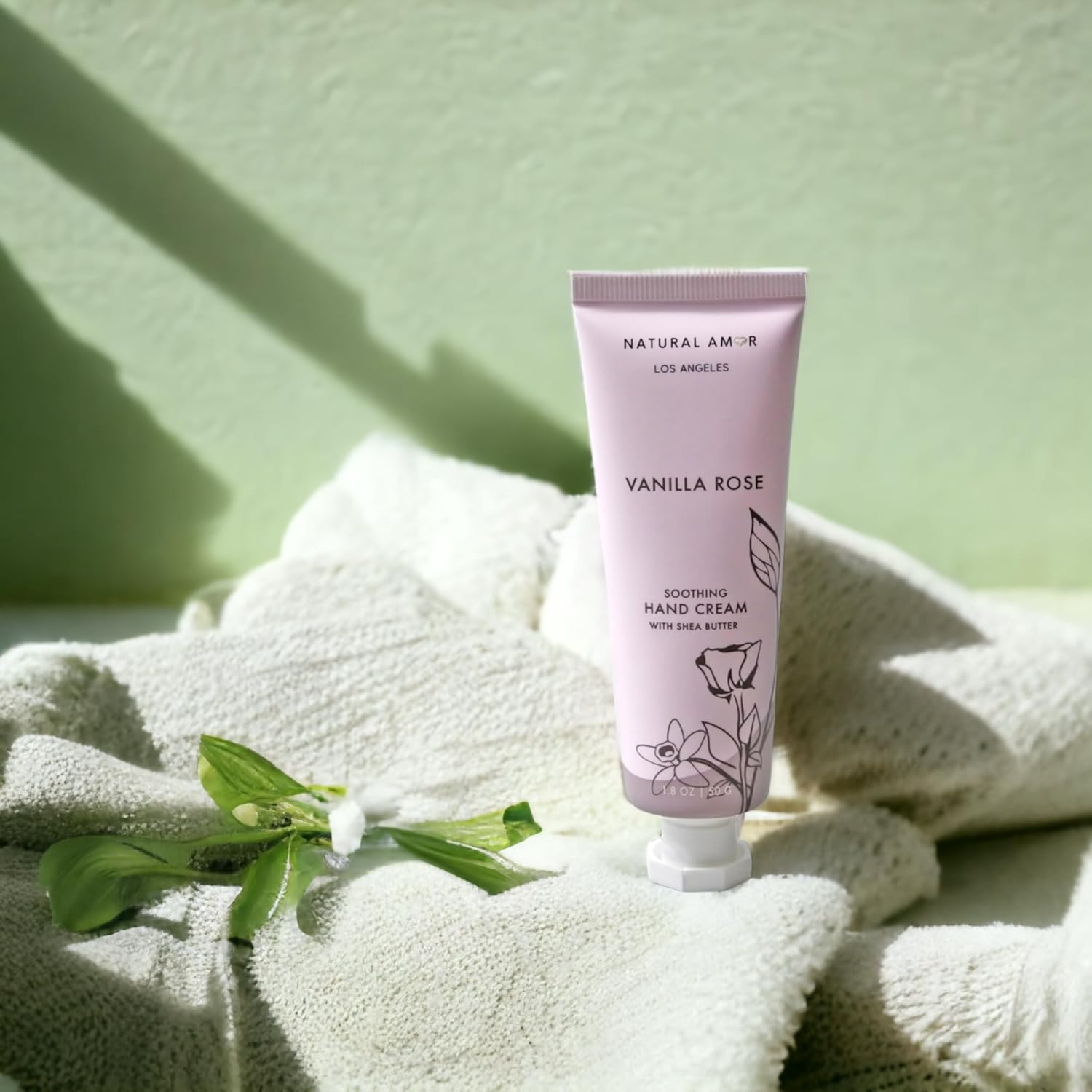 Natural Amor Relaxation Spa Gifts for Women,4Pcs Gift Box Including Candle, Hand Cream, Bath Bomb