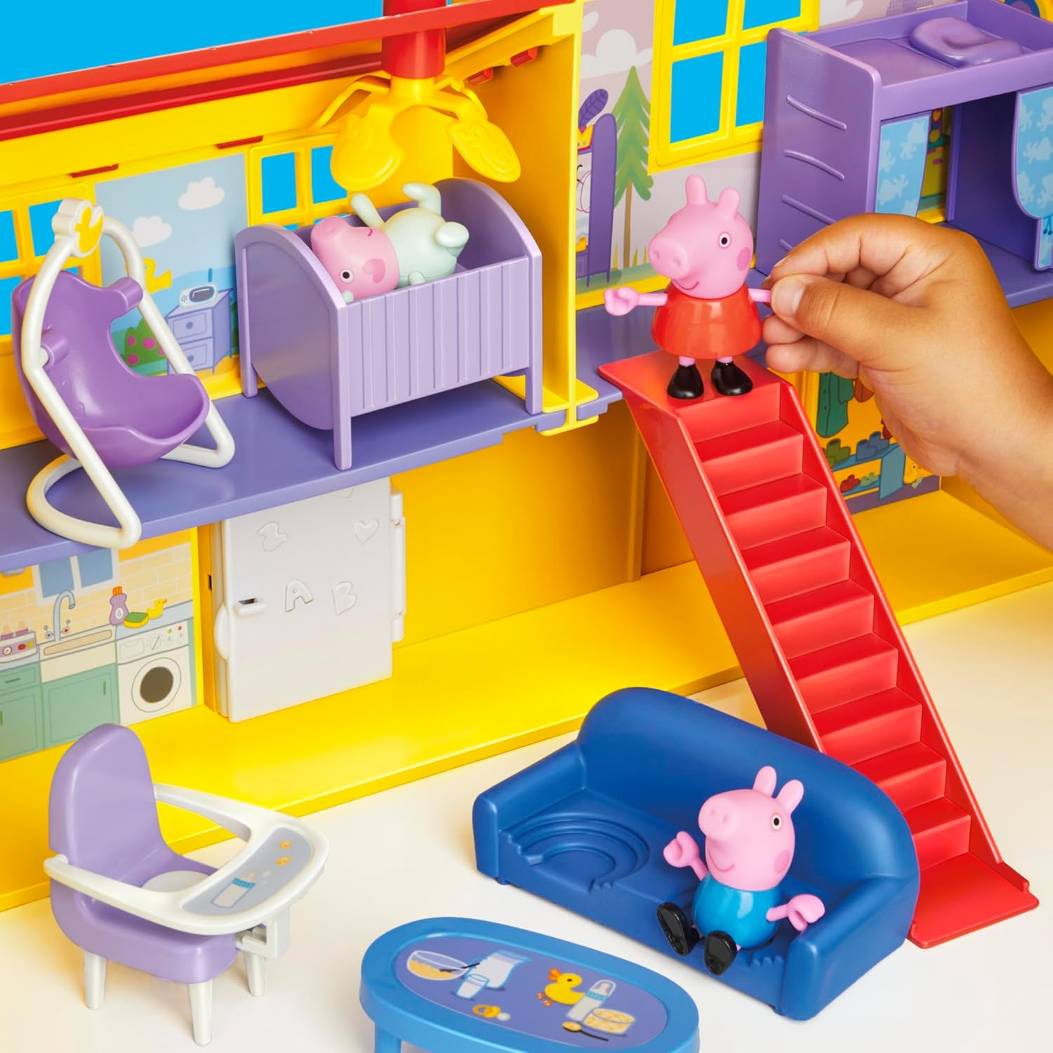 Peppa Pig Peppa'S Big Family House Playset with 3 Figures, 11 Accessories, 2025 Version with Baby Evie, Preschool Toys for Girls and Boys 3 and Up image number 2