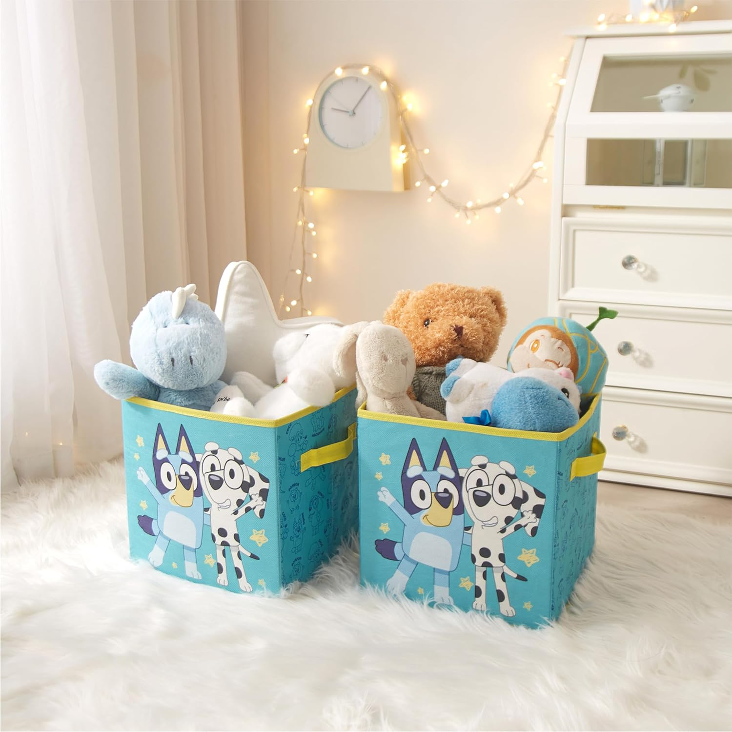 Idea Nuova Bluey Set of Two Spacious Collapsible Storage Cubes, 10"X10"X10" - Blue image number 5