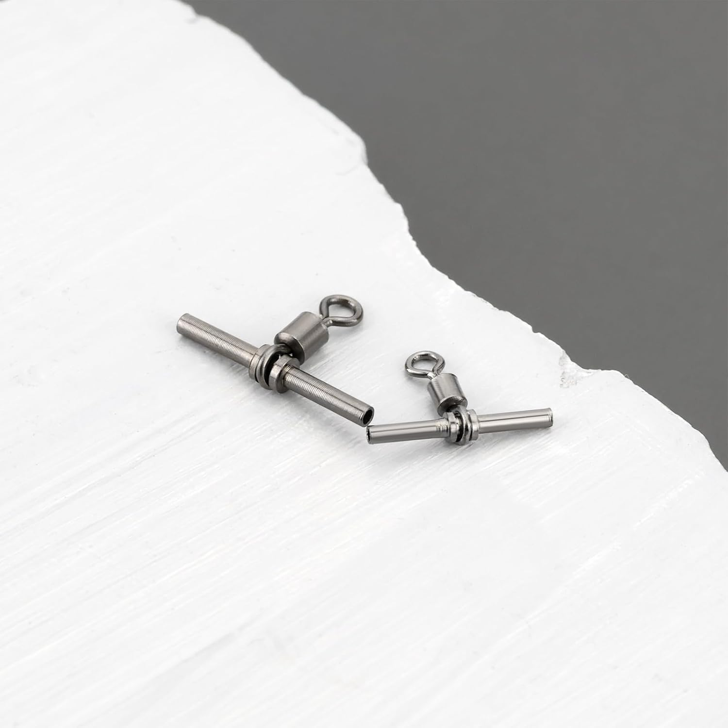 LT Easiyl 40Pcs Fishing Cross Line Crimp Swivels, 3-Way T-Shape Brass Fishing Swivels for Rigs Freshwater Saltwater (Size 3# 5# 7# 10#) image number 5