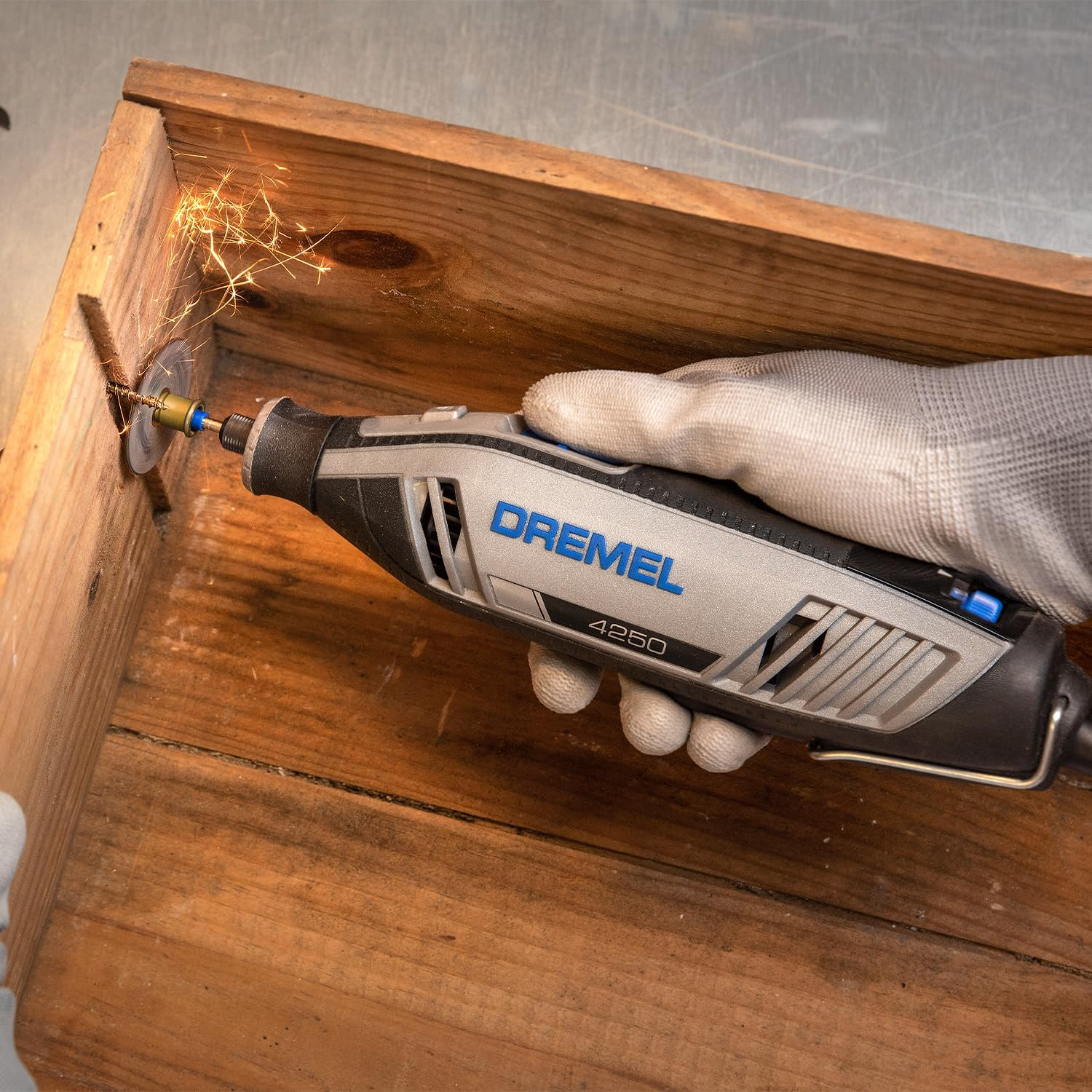 Dremel 4250-35 Rotary Multitool Corded with 35 Accessories & Dremel Flexible Shaft (225) image number 2