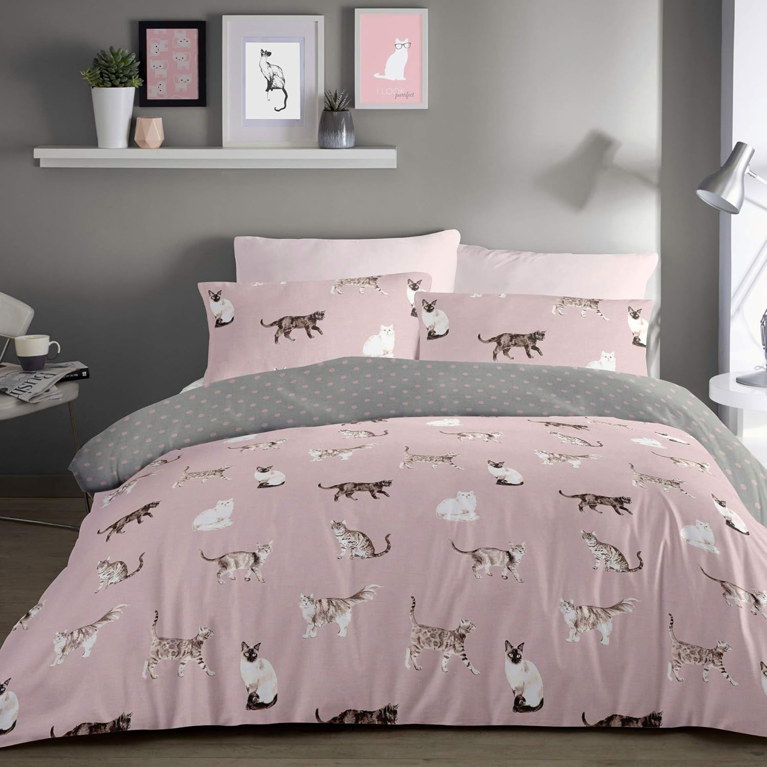 Fusion - Cats - Easy Care Duvet Cover Set - King Bed Size in Blush image number 1