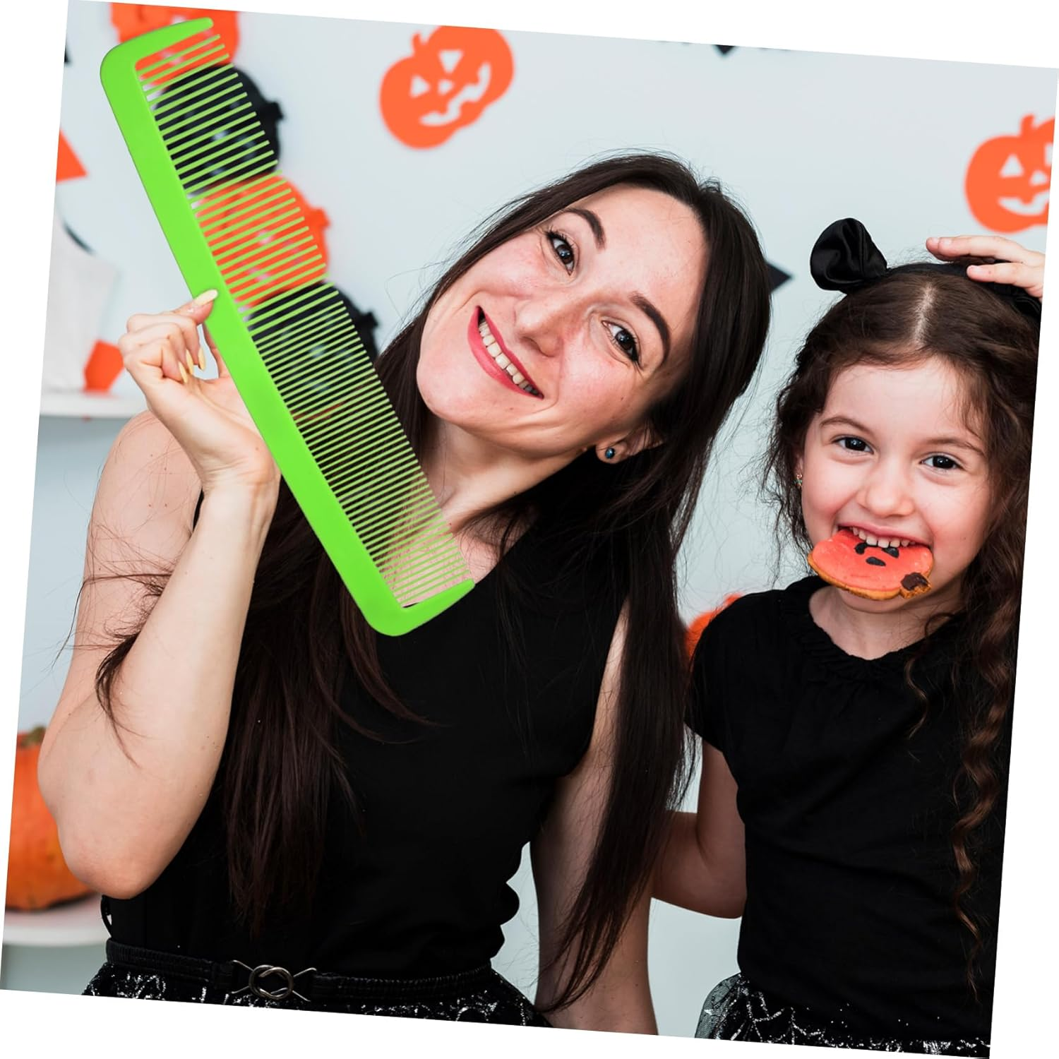 Healeved 3 Pcs Giant Comb Halloween Table Ornament Oversized Comb Halloween Big Comb Clown Comb Large Comb Huge Comb Prop Big Comb for Halloween Tots Toys Carnival Party Favors Plastic image number 1