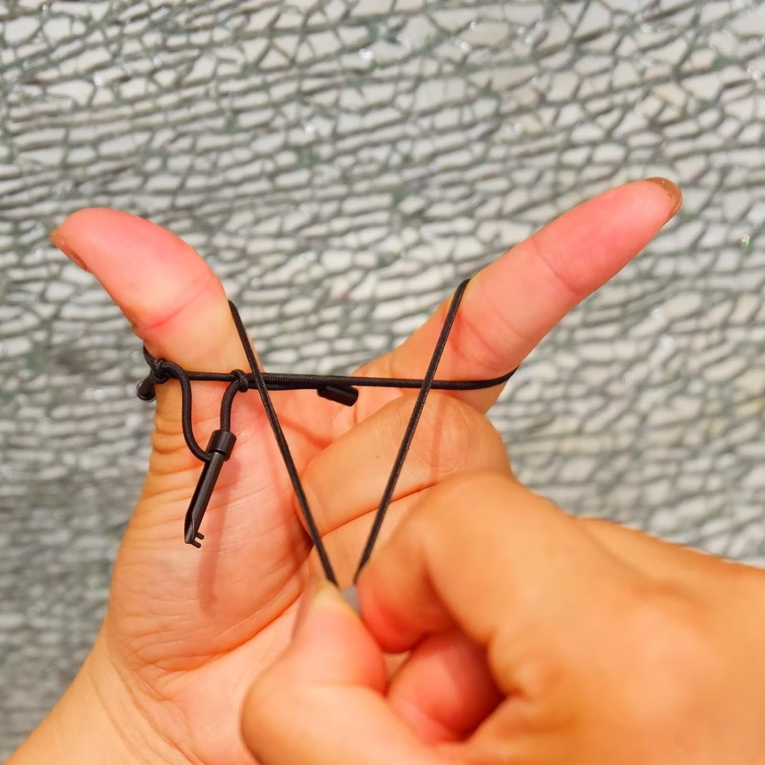 Bracelet Car Window Breaker Wrist Strap Escape Tool with Tungsten Bead & Handcuff Key (AHK3) - Wristbands Vehicle Emergency Escape, Shatter Tempered Safety Glass image number 2