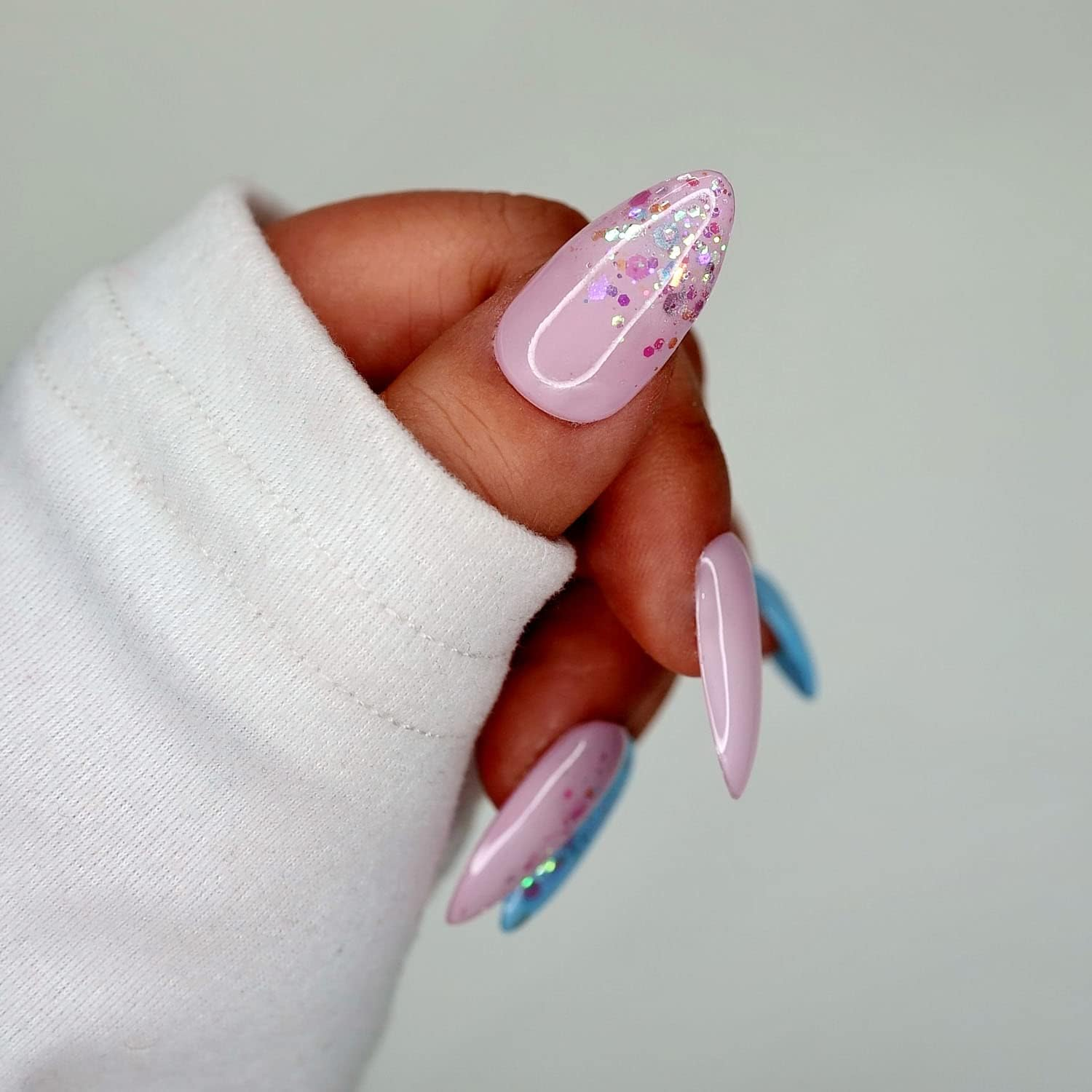 10 Pcs Handmade Press on Nails (Medium, Spring'S Message - Jelly Pink and Light Blue with Mixed Holo Glitters/Almond) A045M image number 3