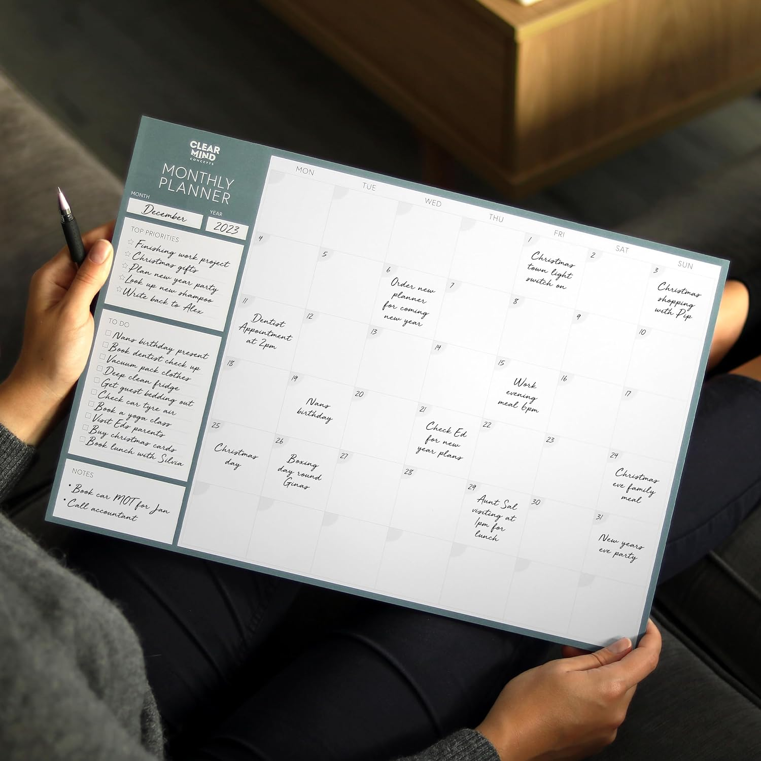 Monthly Planner Desk Pad by Clear Mind Concepts&reg; &ndash; A3 Size - 24 Undated Tear off Sheets 160Gsm Thick Paper - to Do Checklist Notes for Home Business Office Study Productivity Planning and Organising