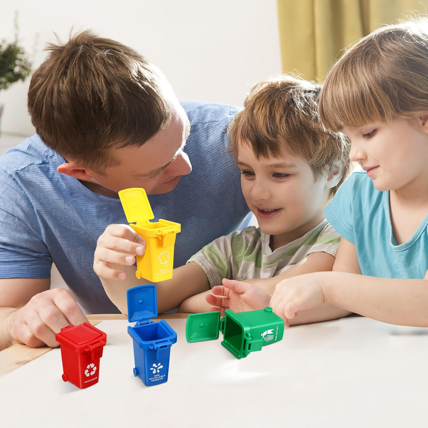 Abaodam 4Pcs Mini Trash Can Mini Desk Trash Can Tiny Curbside Garbage Bin Miniature Garbage Cans with Lid Small Garbage Bin Model for Kids Toddlers Toys image number 4