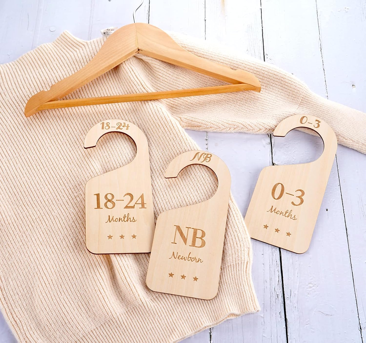 HOU&Iacute;SM Wooden Baby Closet Size Dividers 7Pack, Baby Clothes Organizers Home Nursery Decor, Thicken and Double Sided from Newborn to 24 Months, Hanging Closet Dividers for Newborn Baby Shower image number 3