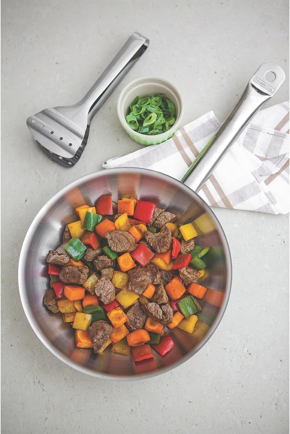 Tramontina 62635260 Professional Stainless Steel 26 Cm Frying Pan, 2 Litre Capacity image number 3