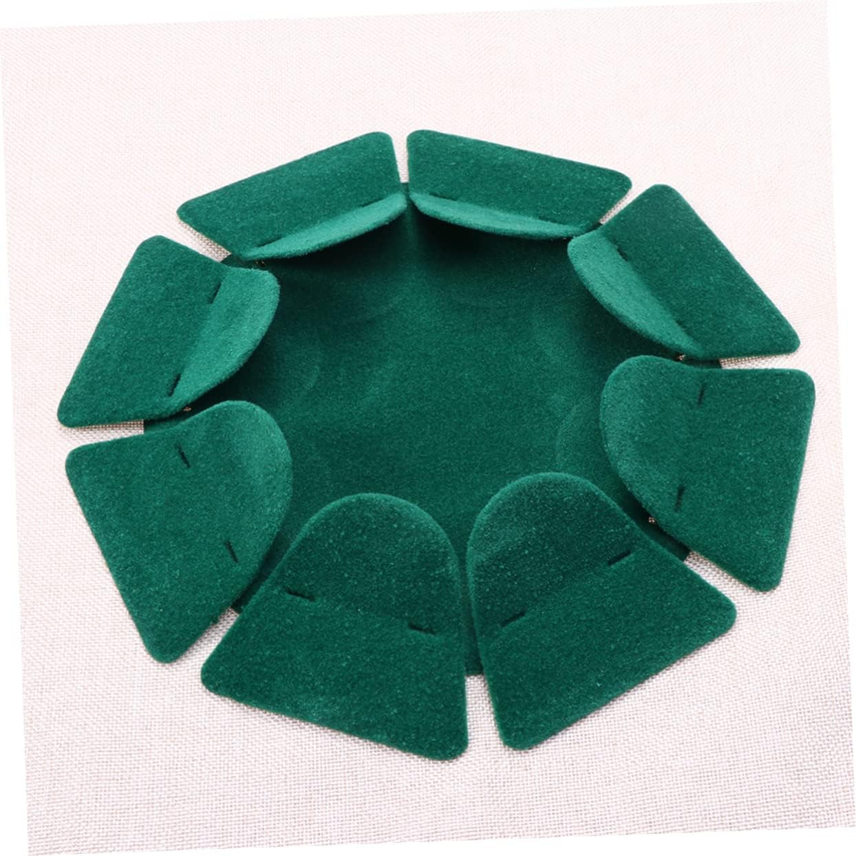 Parliky Metal Putting Cup Practice Hole for All-Direction Training Lightweight Portable Golf Practice Aid for Putting Game Improvement image number 3