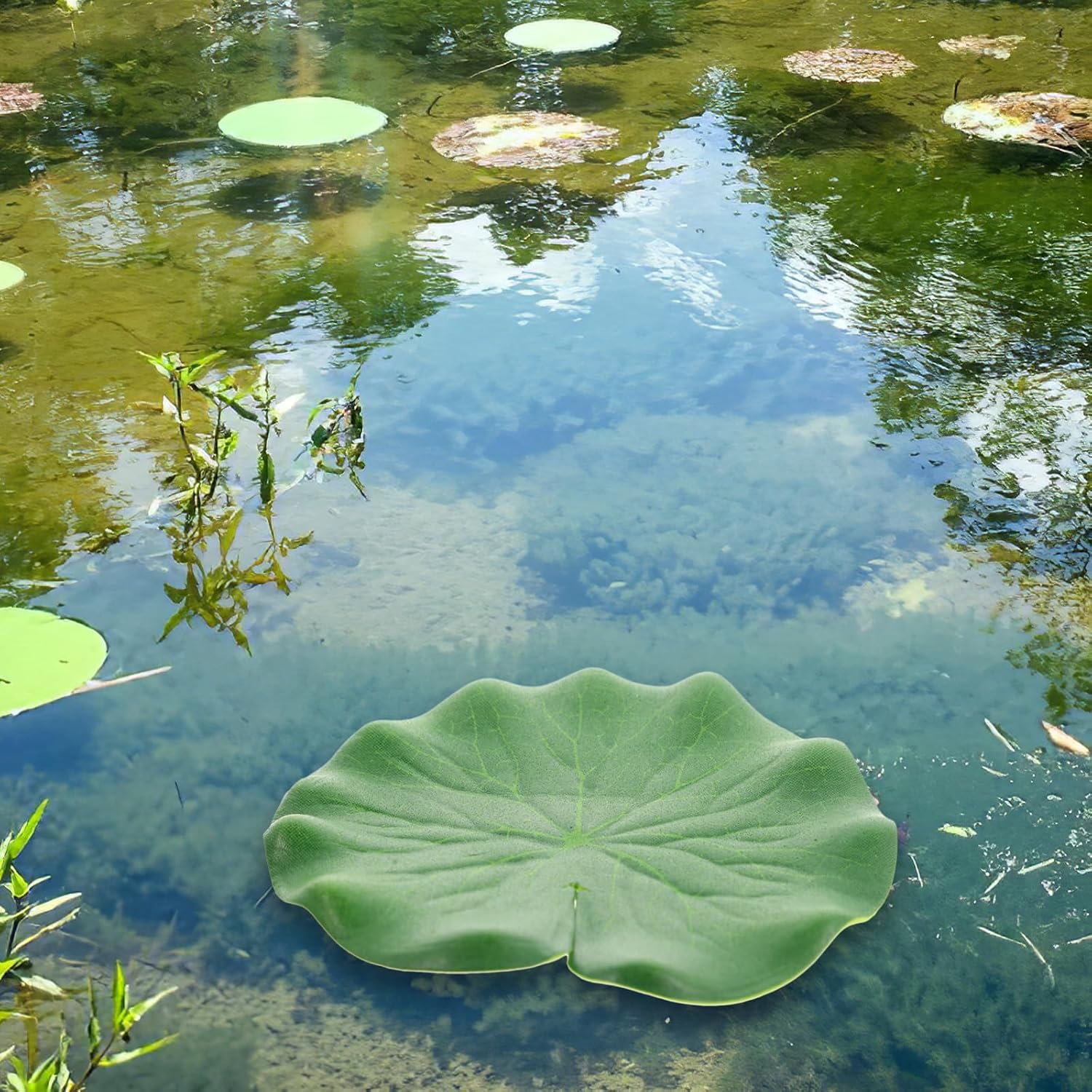 TOVINANNA 20Pcs Simulated Lotus Leaf Floating Lily Pads Realistic Lily Pads Leaves Fish Decorations for Tank Floating Pond Leaf Ornament Lightweight Dense Foam Eva Fish Tank Big Water Lily image number 1
