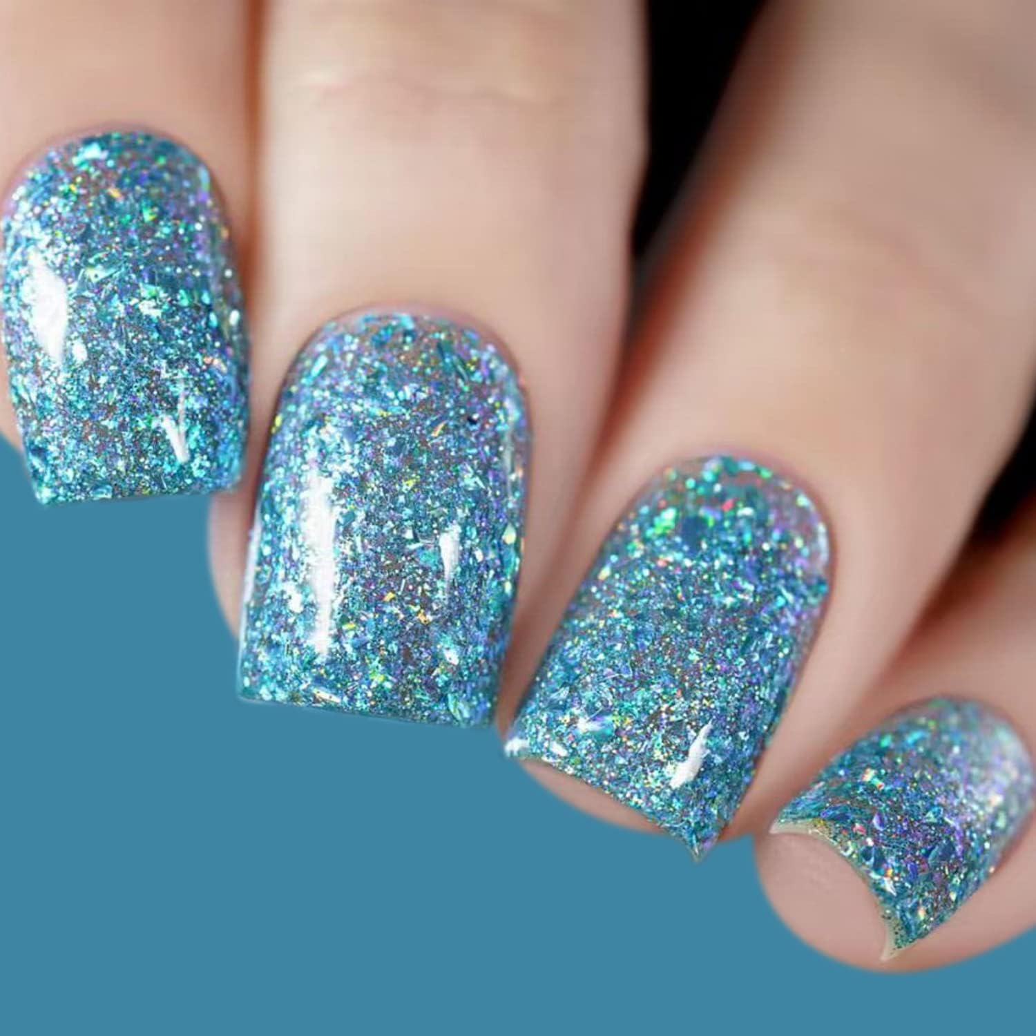 Vishine Glitter Gel Nail Polish Diamond Blue Sparkly Holographic Iridescent Gel Polish Soak off LED UV Curing Required High Pigment Gel for Home Salon Manicure Nail Art 16Ml M180 image number 2