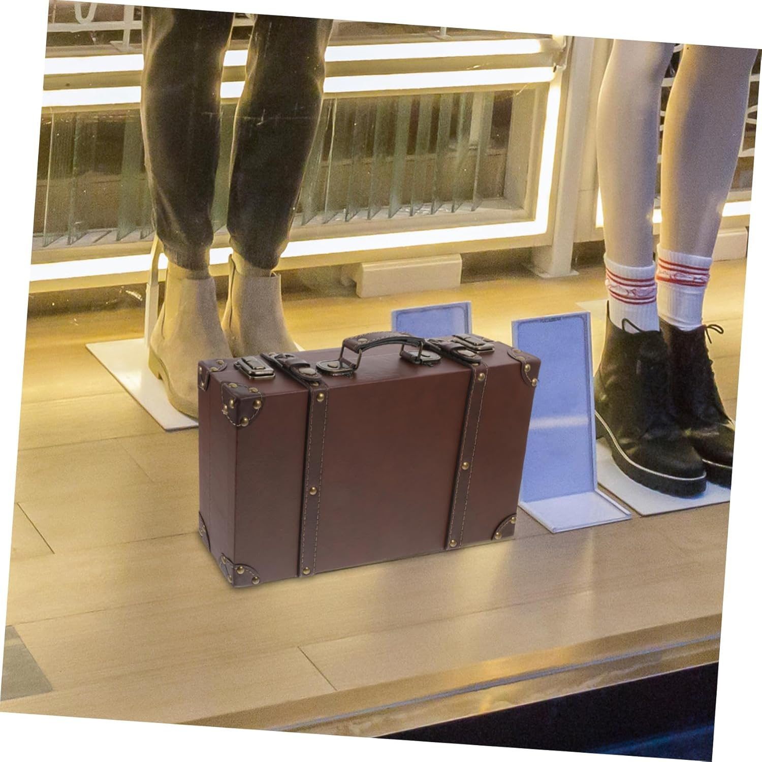 Luxshiny Vintage Leather Suitcase Storage Box Small Travel Trunk for Cosplay Retro Decor Brown Luggage for Fashion Store Displays Photography Props image number 4