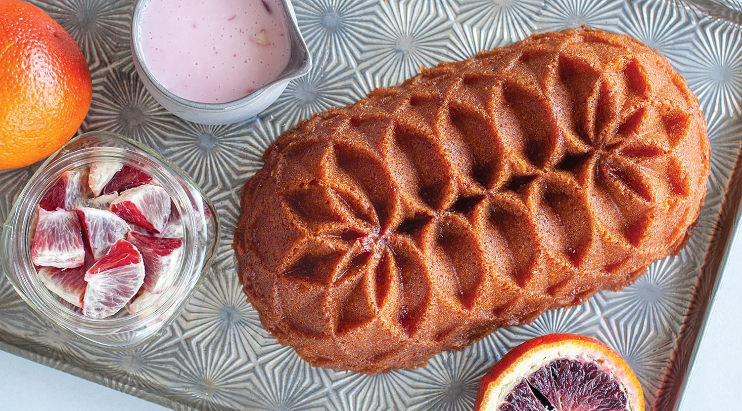 Nordic Ware USA Little Bundts Jubilee Cast Aluminium Loaf Pan, Gold, 26 X 15 X 7.5 Cm image number 2