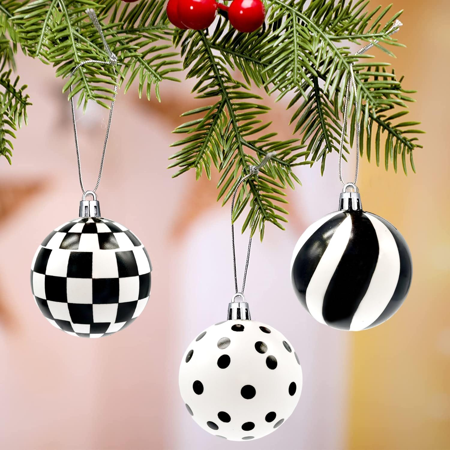 24 Pieces Black and White Winter Balls Dot Hanging Christmas Ball Christmas Polka Dot Ornaments Farmhouse Christmas Ball Ornaments Black and White Checkered Ball Ornament for Christmas Tree Decor