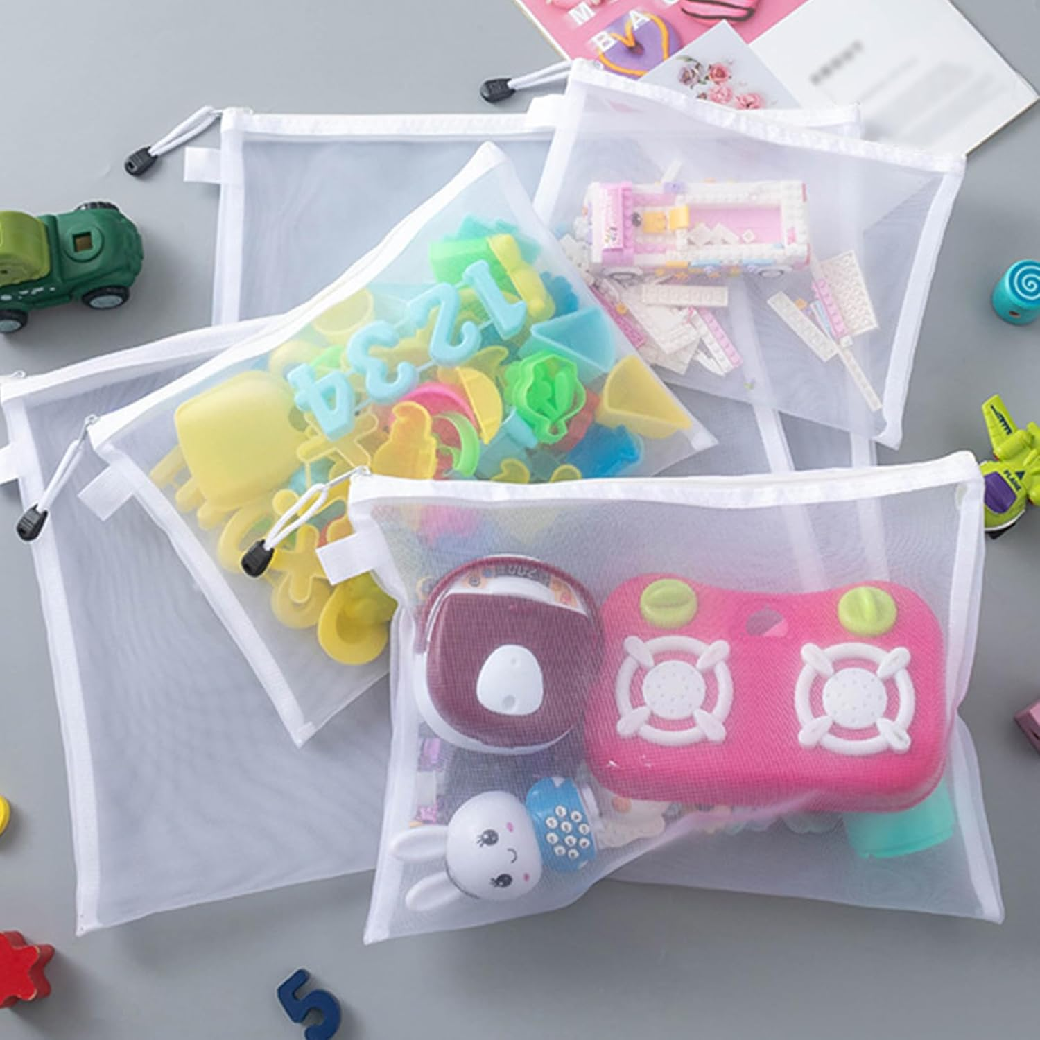 Set of 4 Small Cosmetic Bags, Bag Organiser, Small Cosmetic Bag for Handbag, Multifunctional Make-Up Bag, Small, Fashionable Make up Bag, Suitable for Men, Women, Outdoor Travel Use (White) image number 1