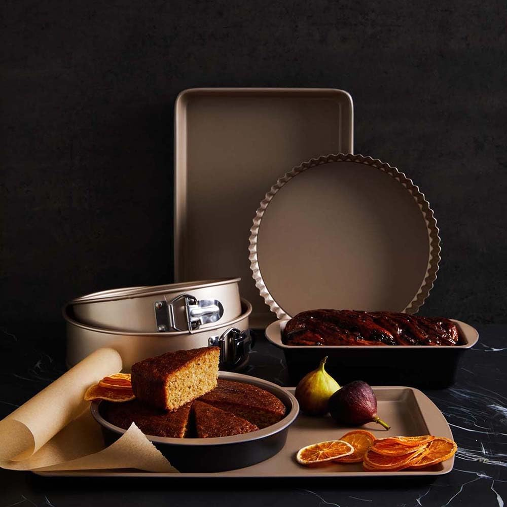 Stanley Rogers Ceramabake Baking Tray 23 X 16 X 2Cm &ndash; Healthy Non-Stick Ceramic Oven Tray, Bake without PFAS, PTFE, PFOS, PFOA, Cadmium & Lead. Ideal for Roasting, Baking and Everyday Cooking image number 3