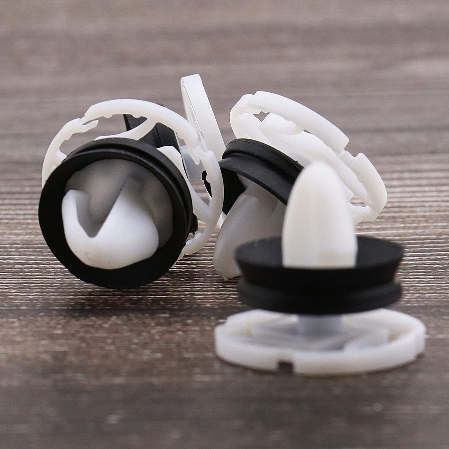 SING F LTD 30Pcs Car Trim Door Panel Fixing Clips Fasteners Interior Parts 7703077476 Plastic Compatible with Peugeot 308 Compatible with Citroen DS4 Compatible with Renault Megane III & Laguna III image number 4