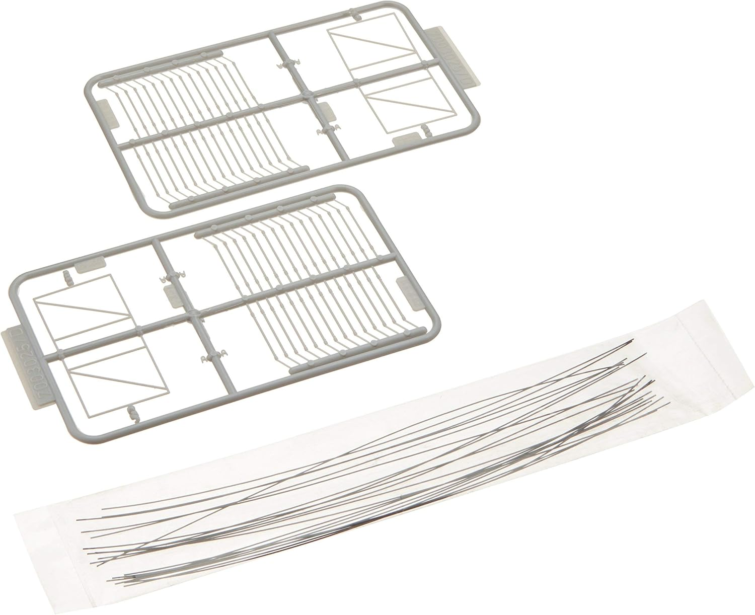 Walthers Cornerstone HO Scale Model Chain Link Fence Toy image number 1