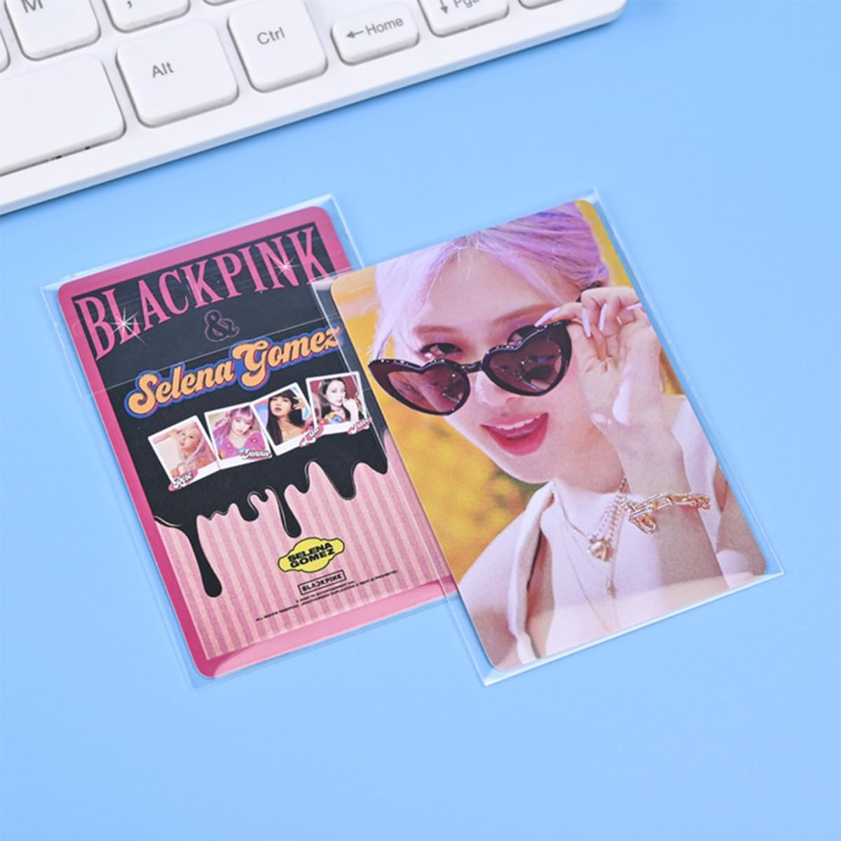 600 Count Trading Card Sleeves, Clear, 6.35 X 8.89 Cm, for Baseball, Basketball, Football and Gaming Cards image number 1