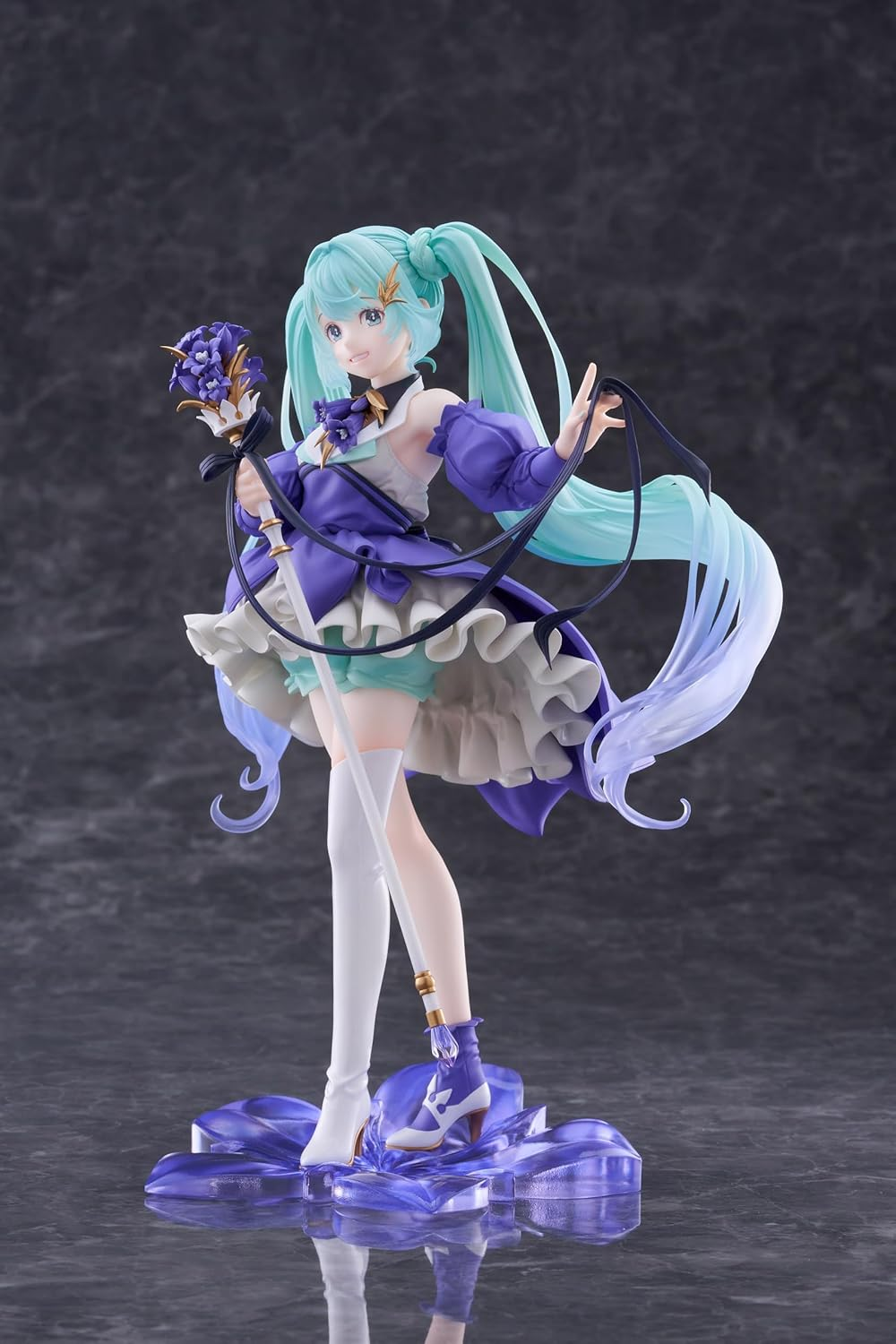 Taito-Hatsune Miku AMP+ Figure - Hatsune Miku Birthday 2024 Ver. image number 3