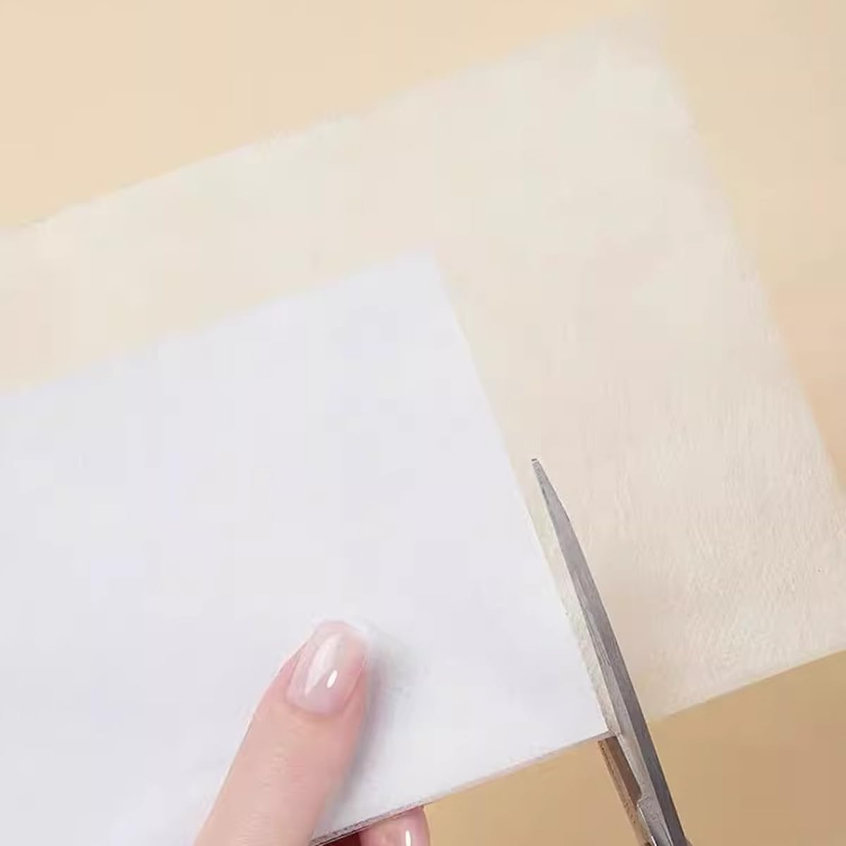 100 Sheets Disposable Nail Dust Collector Filter Pad Nail Salon Nail Dust Extractor Accessory for Most Nail Dust Collector Machine Dust Collector Nail Home and Nail Salon Use, White