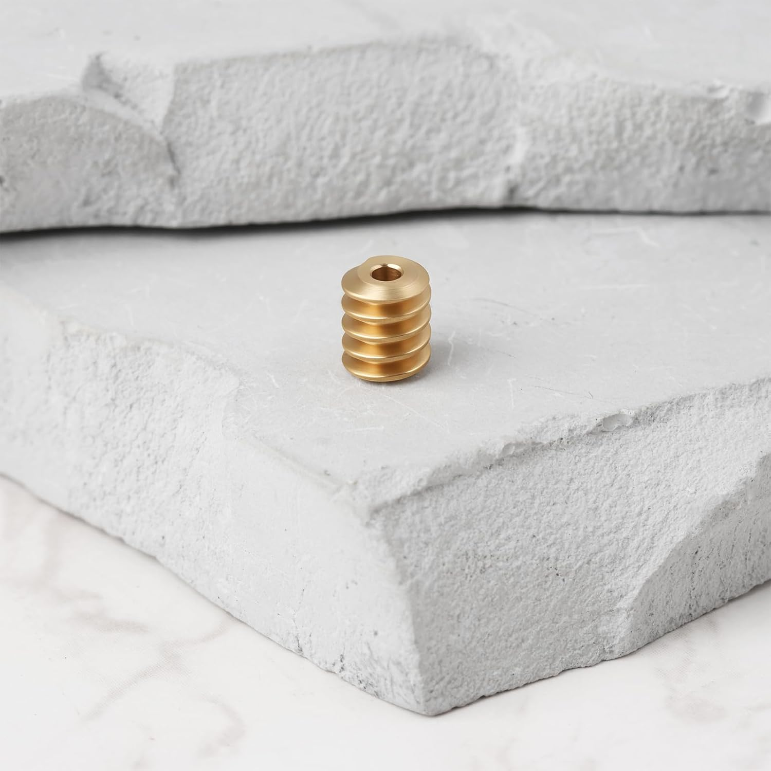 Emsea 10Pcs Brass Worm Gear M0.4 5Mm Diameter 6Mm Length 1.5Mm Bore Compatible with Model Trains Right-Hand Thread for Motor Replacement image number 2