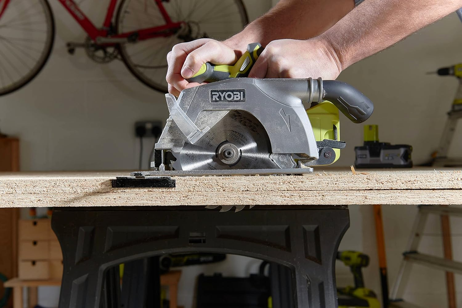 Ryobi Cordless Circular Saw Type R18CS-0, 5133002338 image number 1