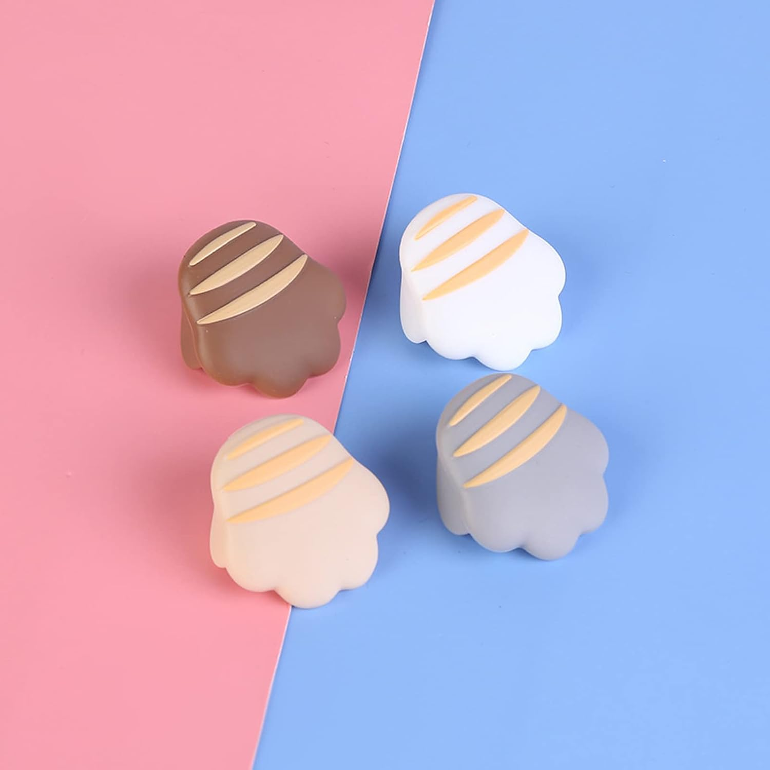 4 PCS Sleepy Bear Corner Protector Soft Corner Protector Corner Protectors Child Safety Cartoon Corner Protector Window Table Hemming Sticker Baby Corner Protection Safety Table Edge Protector image number 4