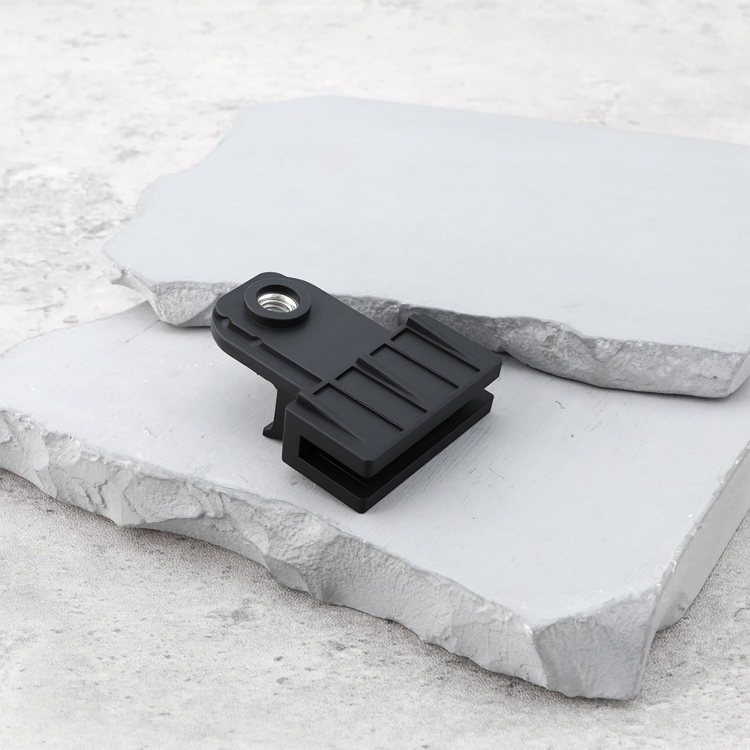 Emsea 4Pcs Car Window Door Glass Retaining Clips M6 39.5X48X19Mm for Car Window Glass Regulator Bracket