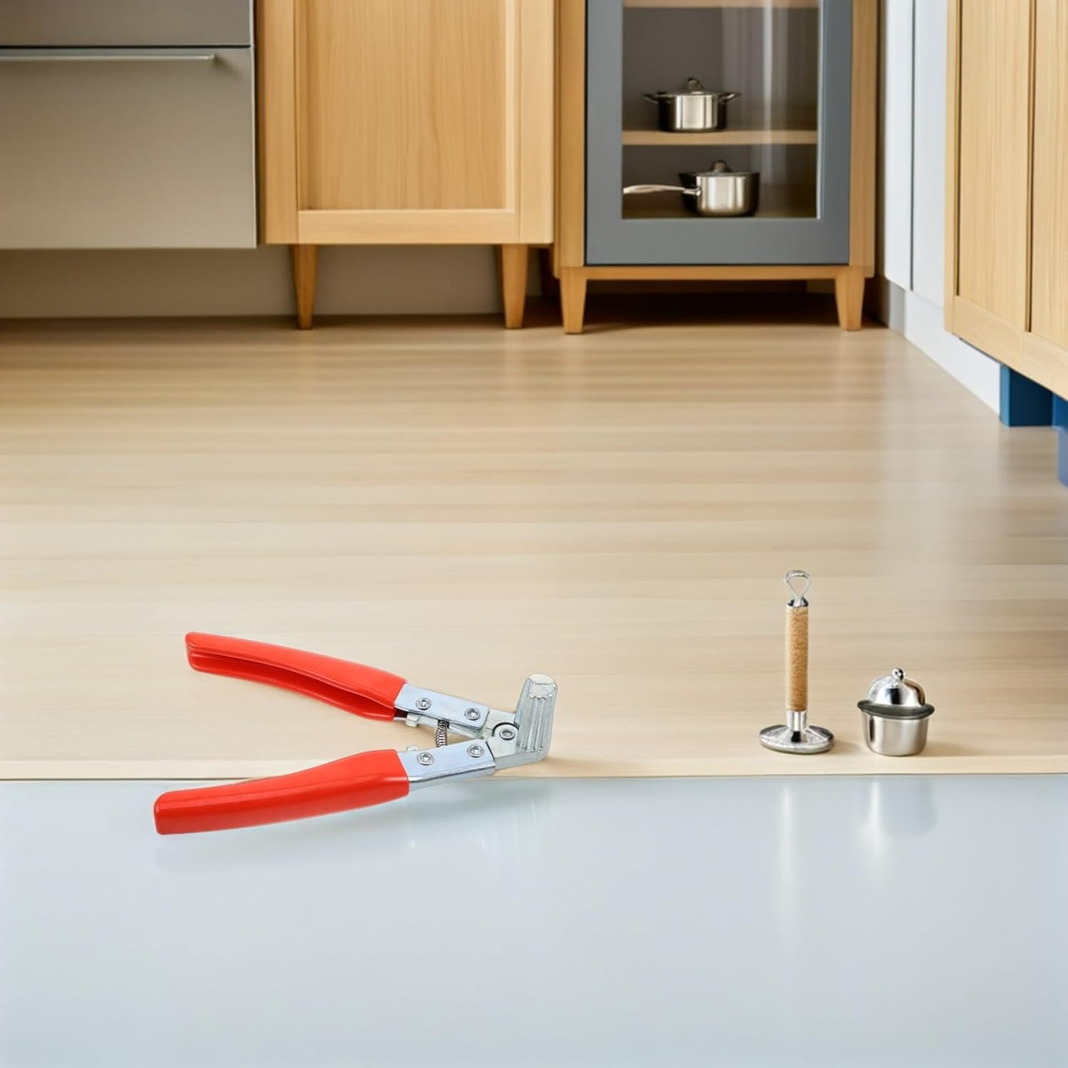 SHINYPASING Battery Terminal Spreader Pliers Zinc Alloy Clamp for Automotive Repair with Cleaning Teeth Portable Electrical Connector Tool for Mechanics and DIY Vehicle Maintenance image number 1