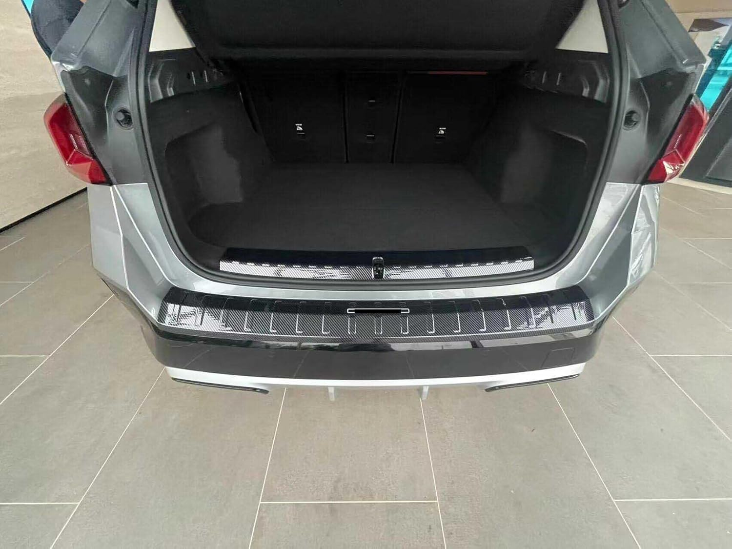 Luyhok Car Door ABS Rear Bumper Protector, Compatible for BMW X1 2023 2024 Accessories,Auto Parts Tailgate Back Trunk Sill Cover Scuff Plate Strip Guard Protection (Inside/Not Fit 28I Models)