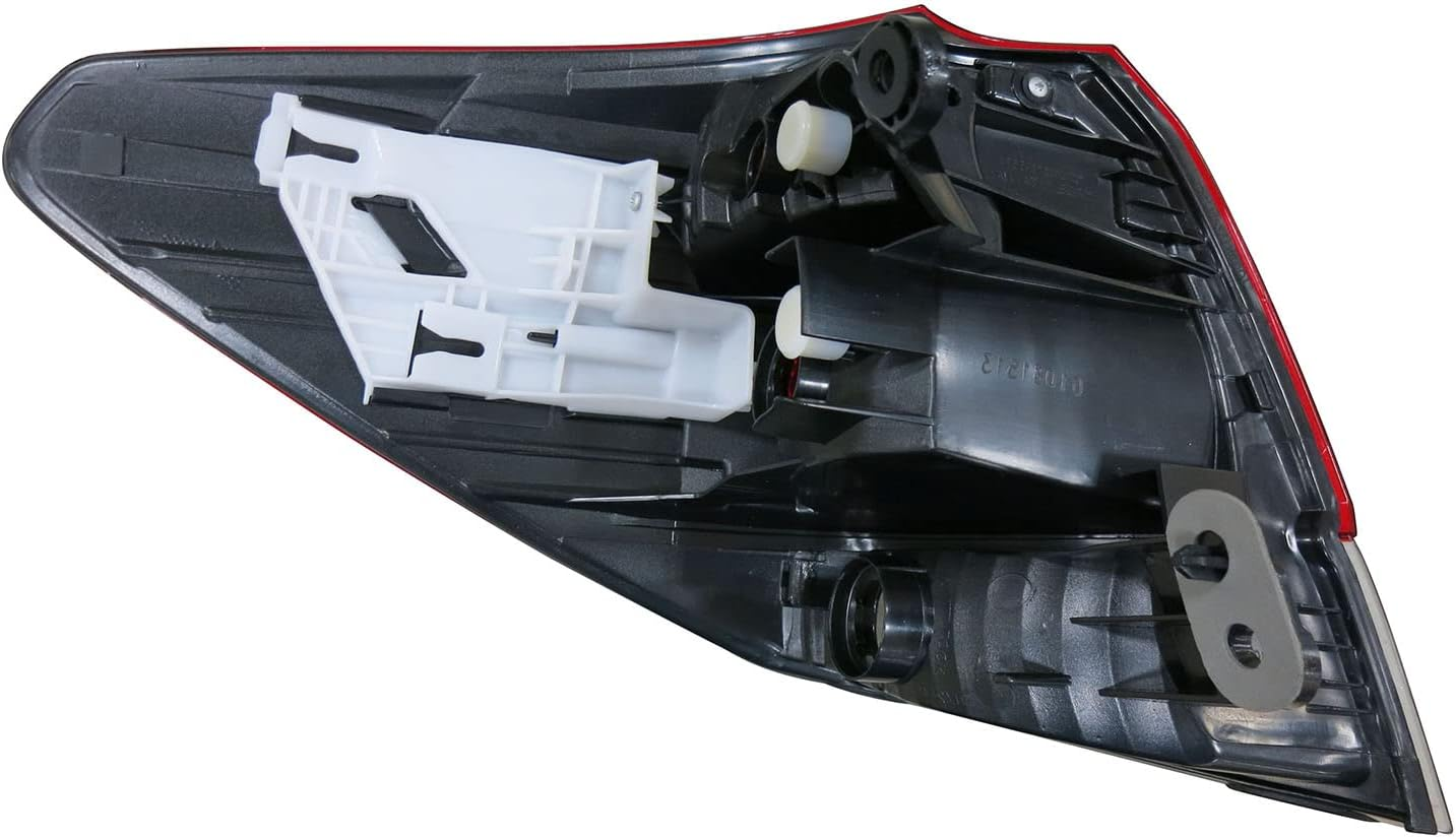 TYC 11-6673-01-9 Subaru Outback Replacement Tail Lamp image number 2