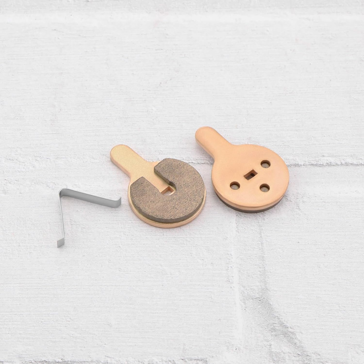 Emsea 2 Pairs Sintered Brake Pads Scooter Disc Brake Pad Compatible with KUGOO G2 Pro Scooter Compatible with Hitway H5 E Scooter, 33.5X22.5X4Mm image number 4