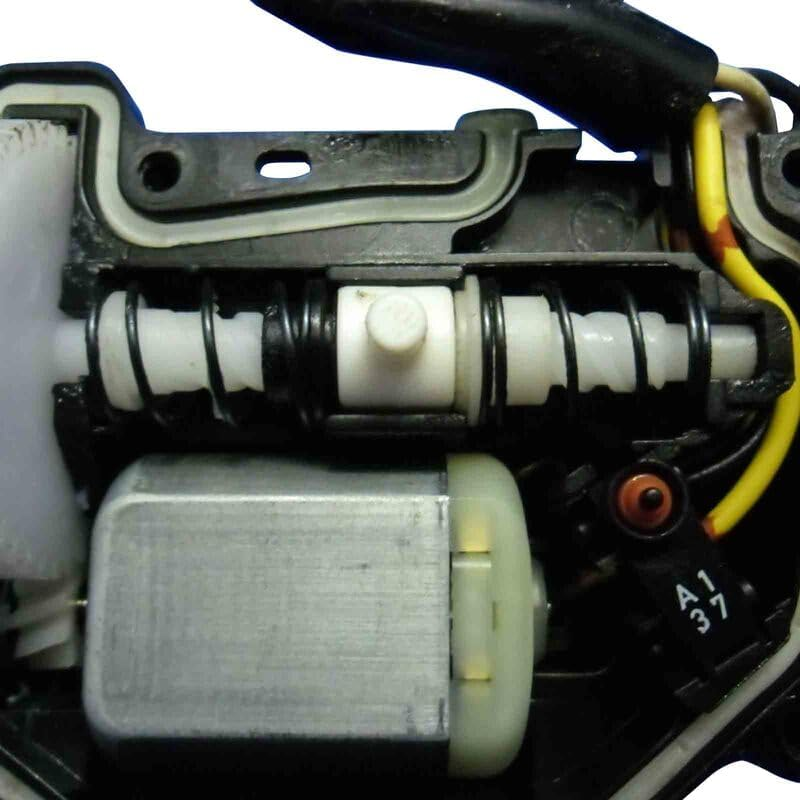 Door Lock Actuator Repair Kit for Ford Falcon AU BA BF Series 1998-2008, for Territory SX SY SZ, for Mazda Protoge BJ, for Astina BJ 2000-2003 image number 2