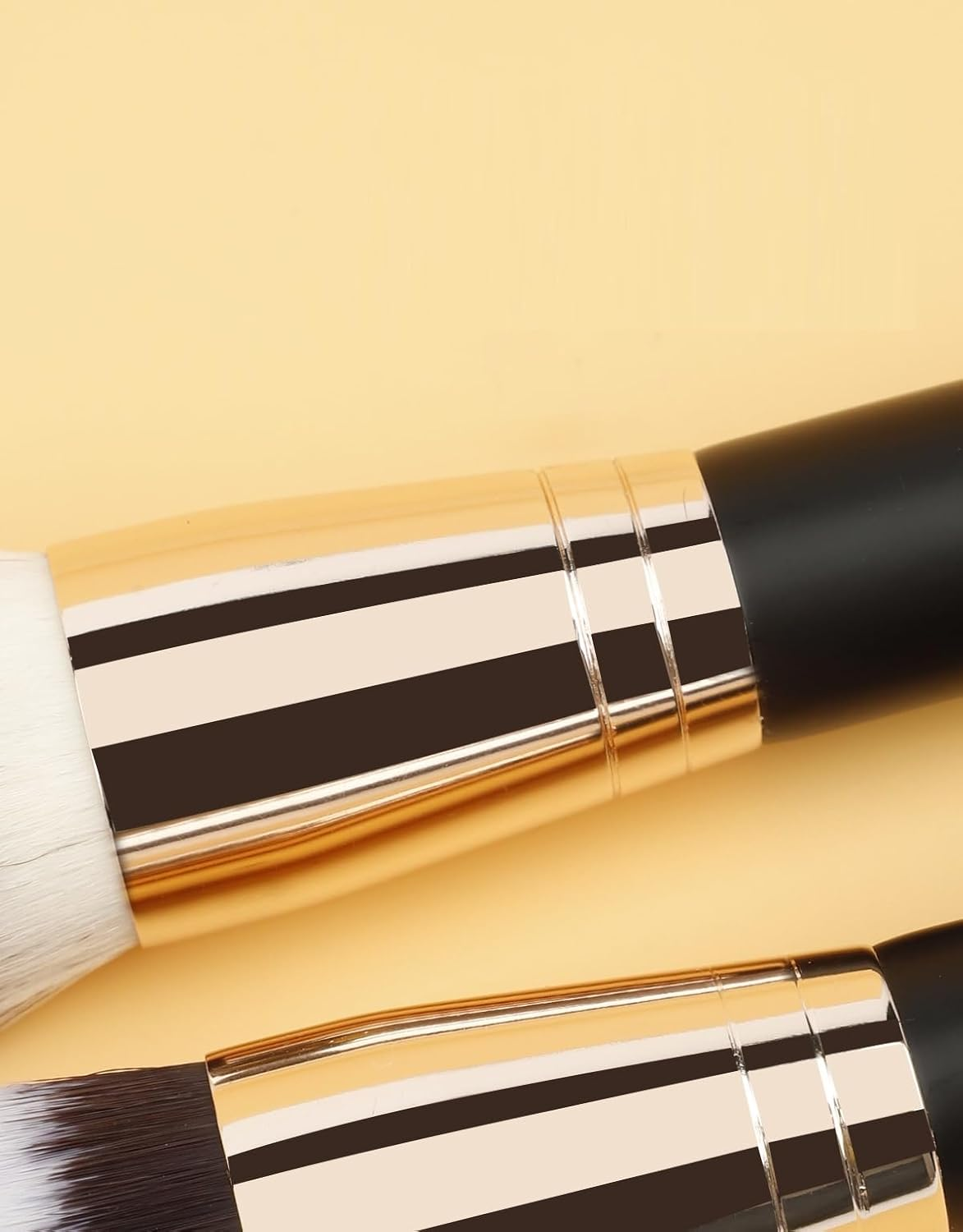 HIGHROCK Foundation Makeup Brush, Double Ended Makeup Brushes for Blending Liquid Powder, Foundation Concealer Blush Blush Professional Brush (GOLD) image number 1