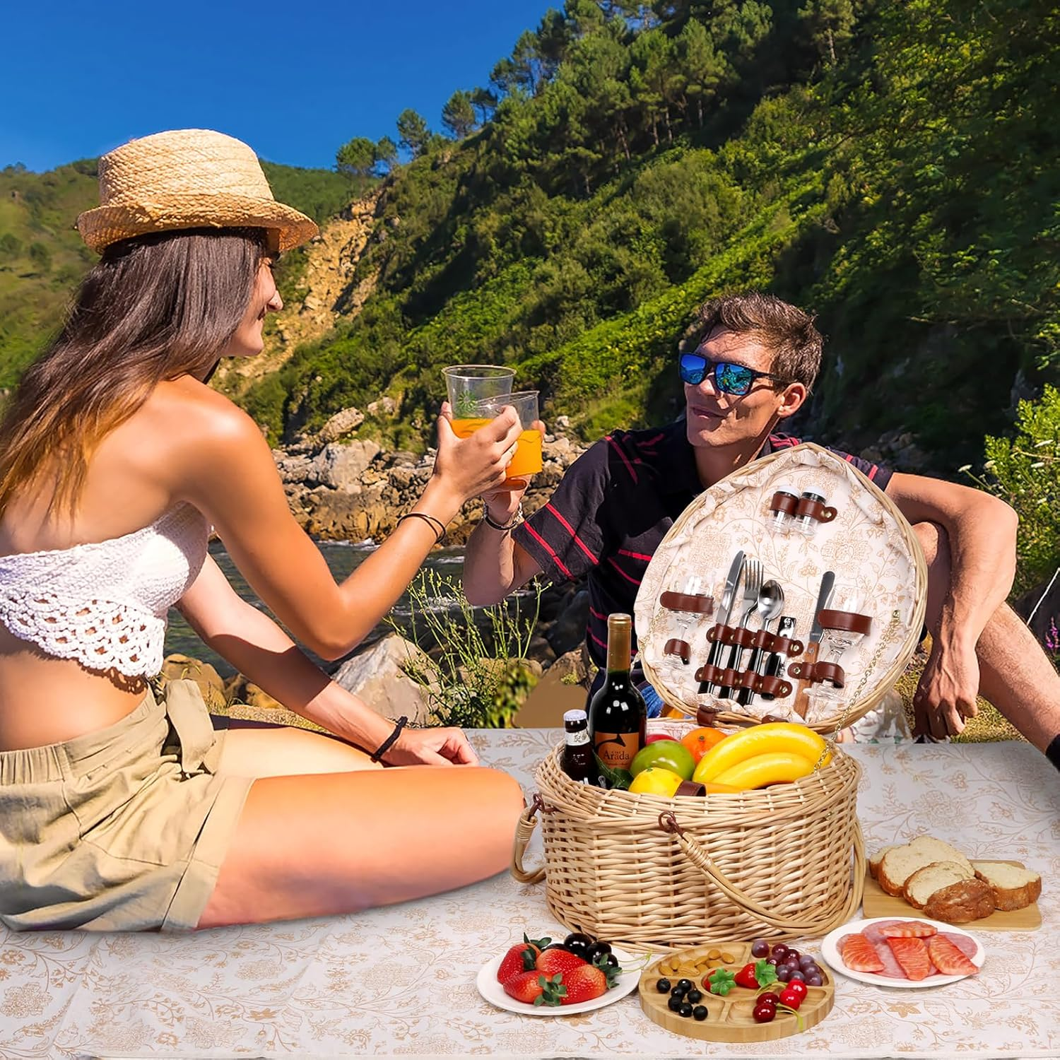 Hap Tim Heart Wicker Picnic Basket for 2 Person Set with Blanket & Bamboo Plate & Cheese Board, Couples Gifts, Wedding Gifts, Engagement Gifts (Y2405) image number 6