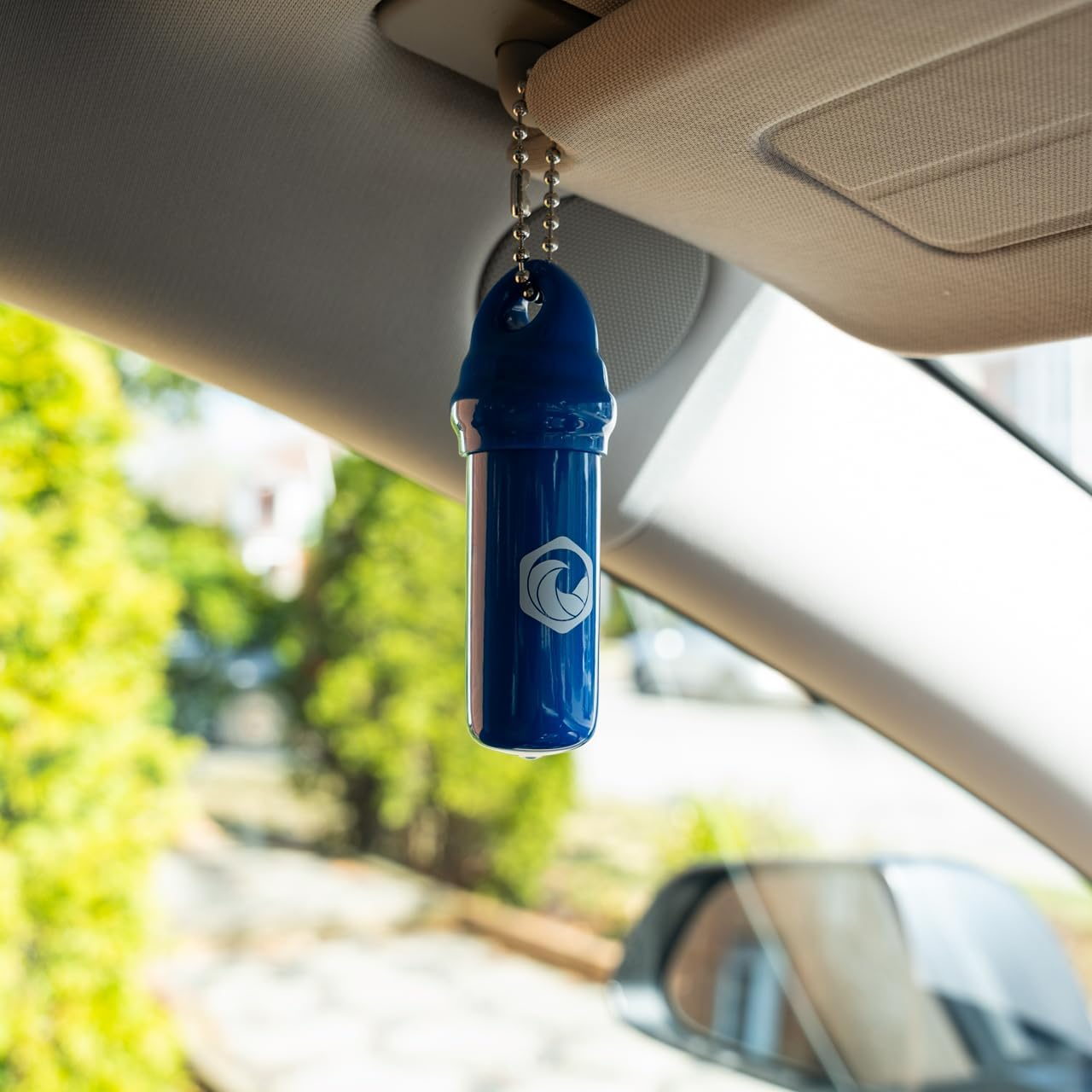 Seahive Floating Keychain (1 Pack) with Waterproof Safety Container Boat Key Float - Pontoon, Fishing Accessories Key Holder - Blue image number 6