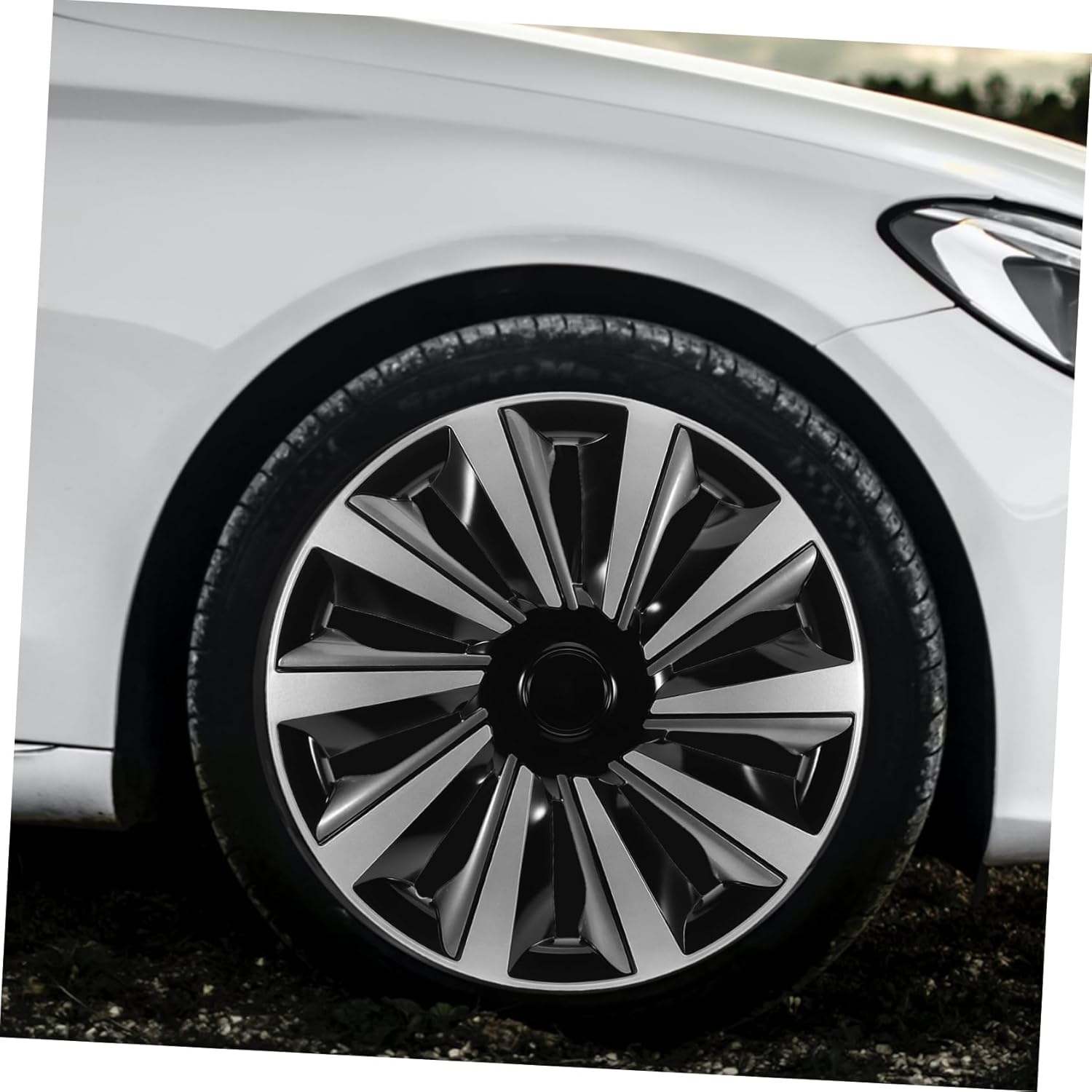 Generic Automotive Hubcap Covers Wheel Rim Protection Easy Installation Wheel Covers for Stylish Enhancement and Robust Durability Suitable for City and Rural Driving image number 4