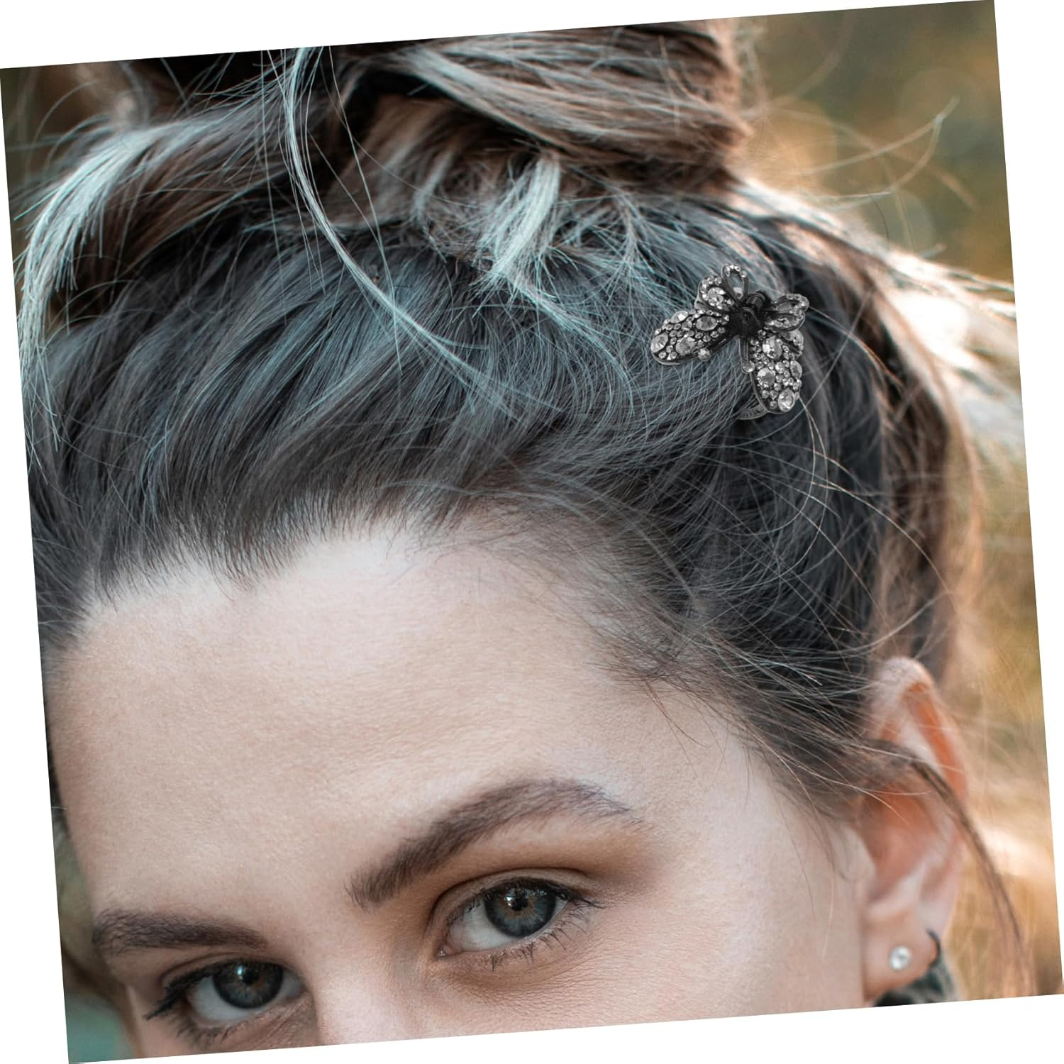 NIYANGLE Vintage Butterfly Hair Clip with Rhinestones Elegant Hair Clip for Thick Hair Weddings and Parties Retro Hair Accessory Classic Colour image number 5